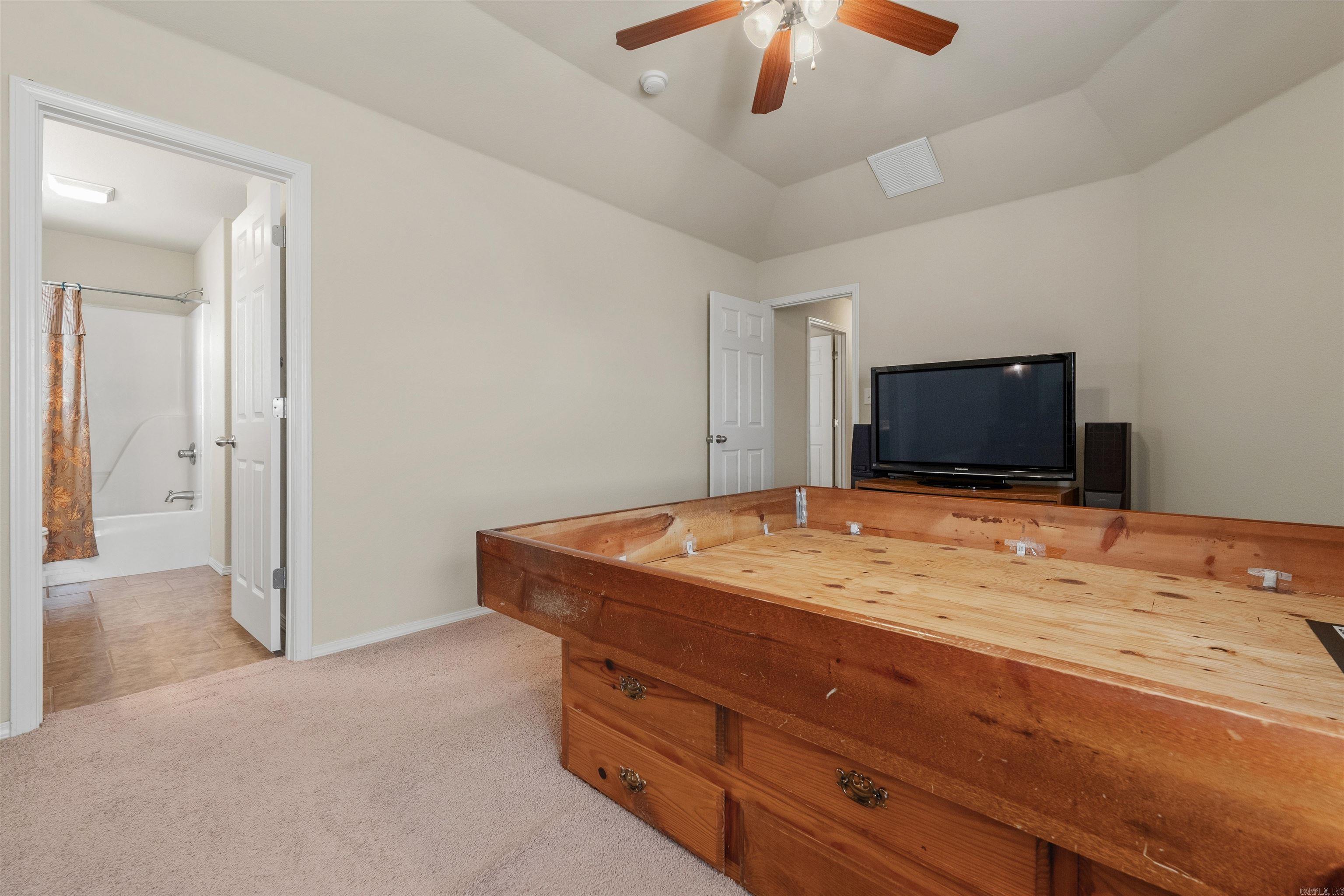 12212 Amaranth Dr Property Photo 24