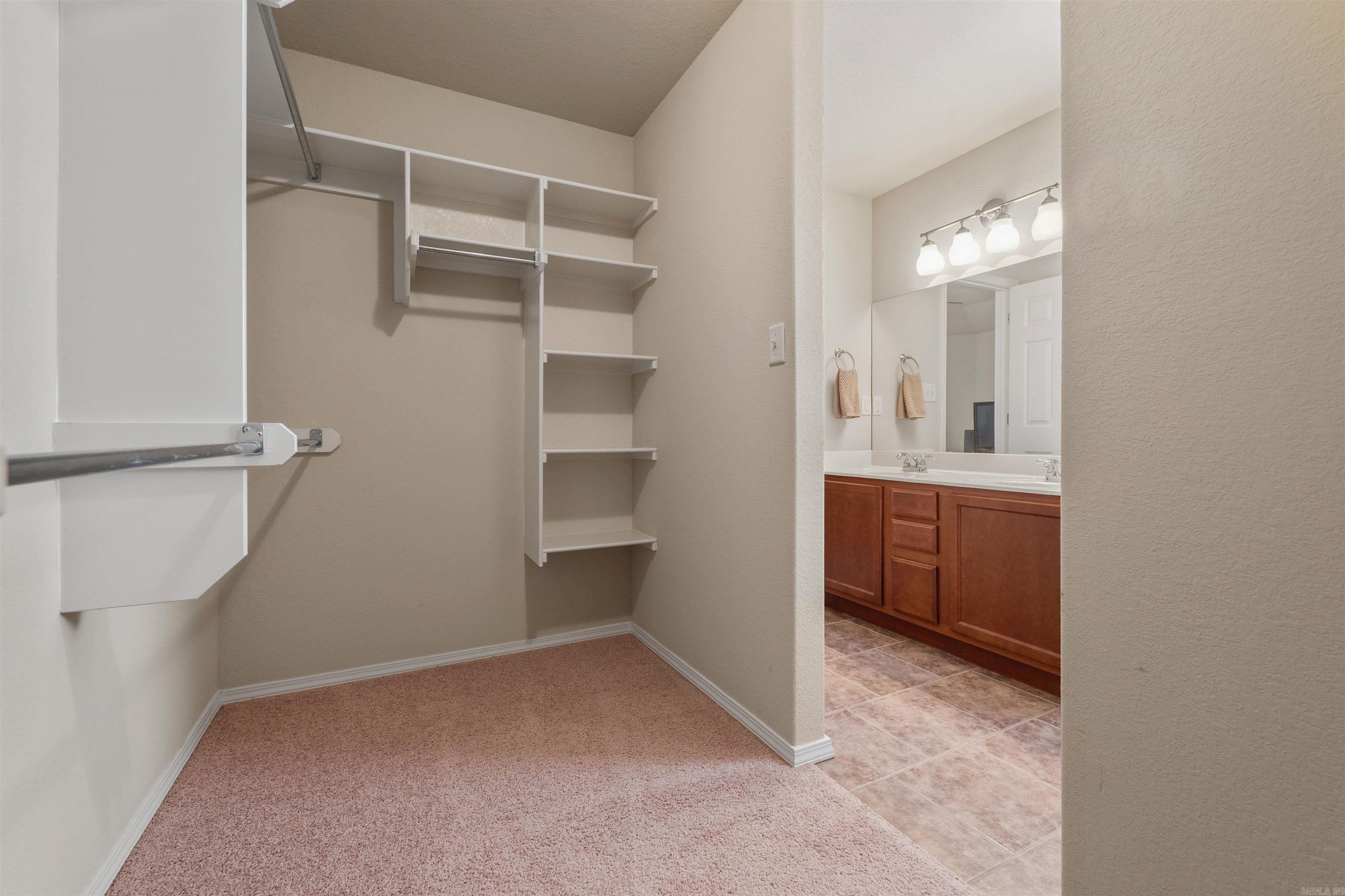 12212 Amaranth Dr Property Photo 26