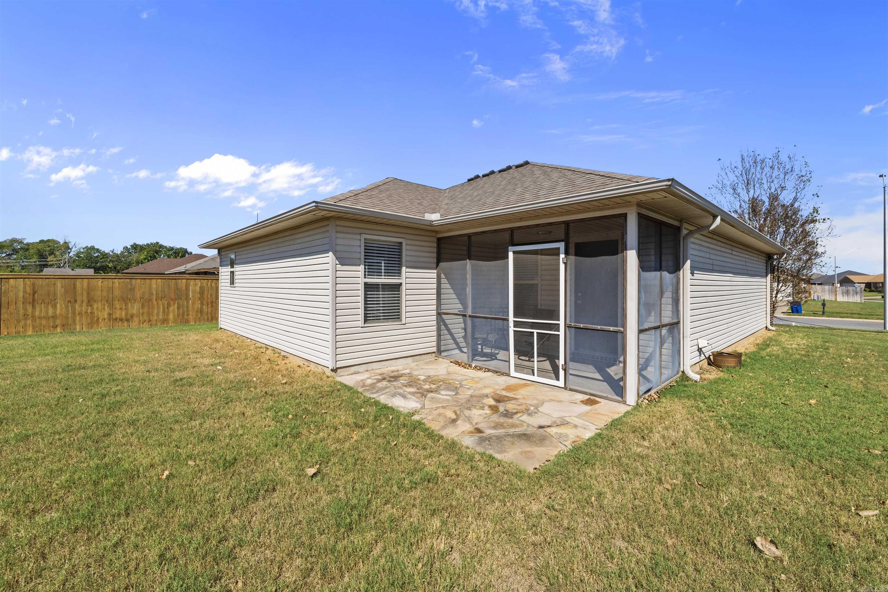 12212 Amaranth Dr Property Photo 31