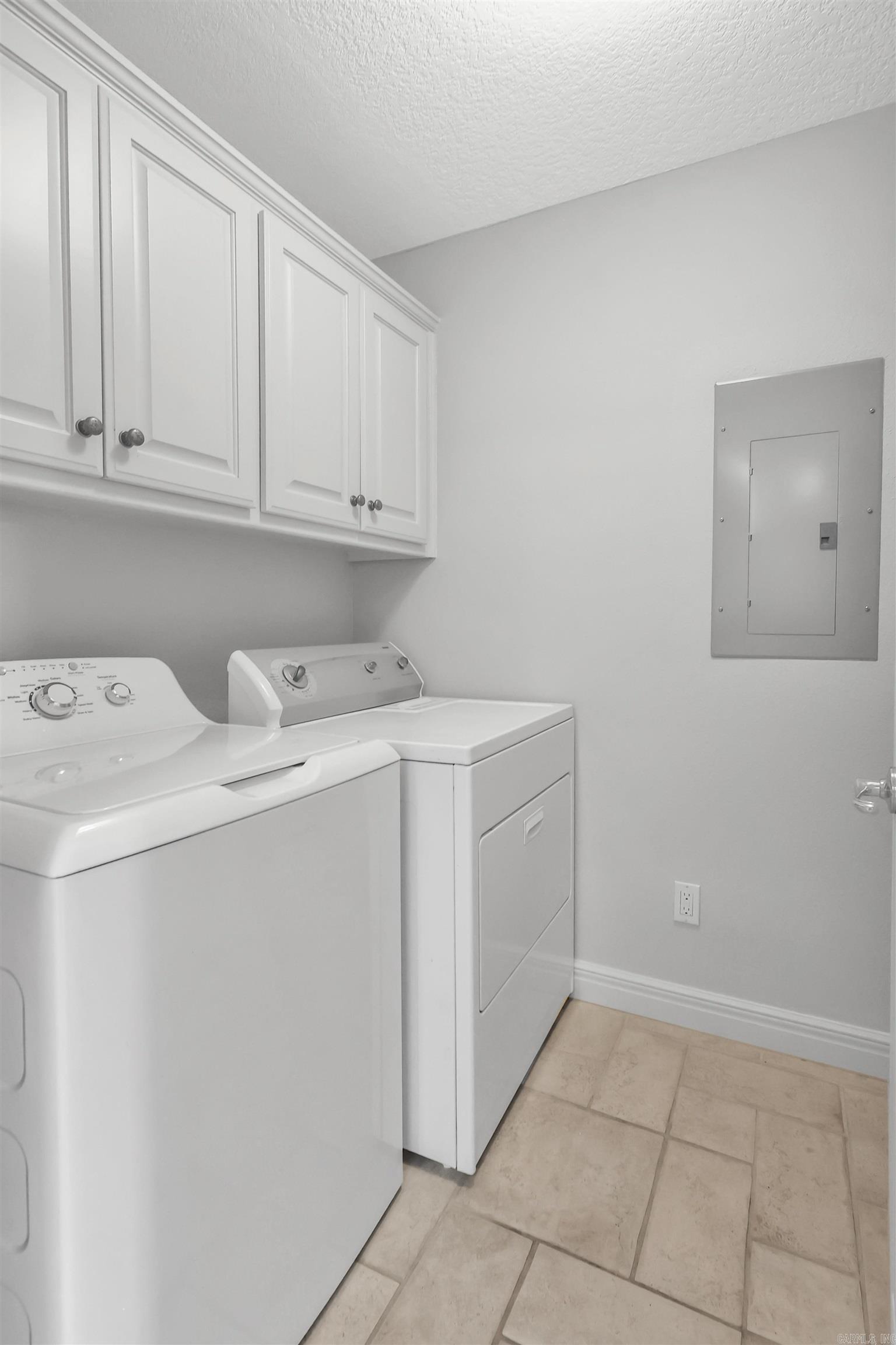 110 Jamison C-2 Property Photo 44