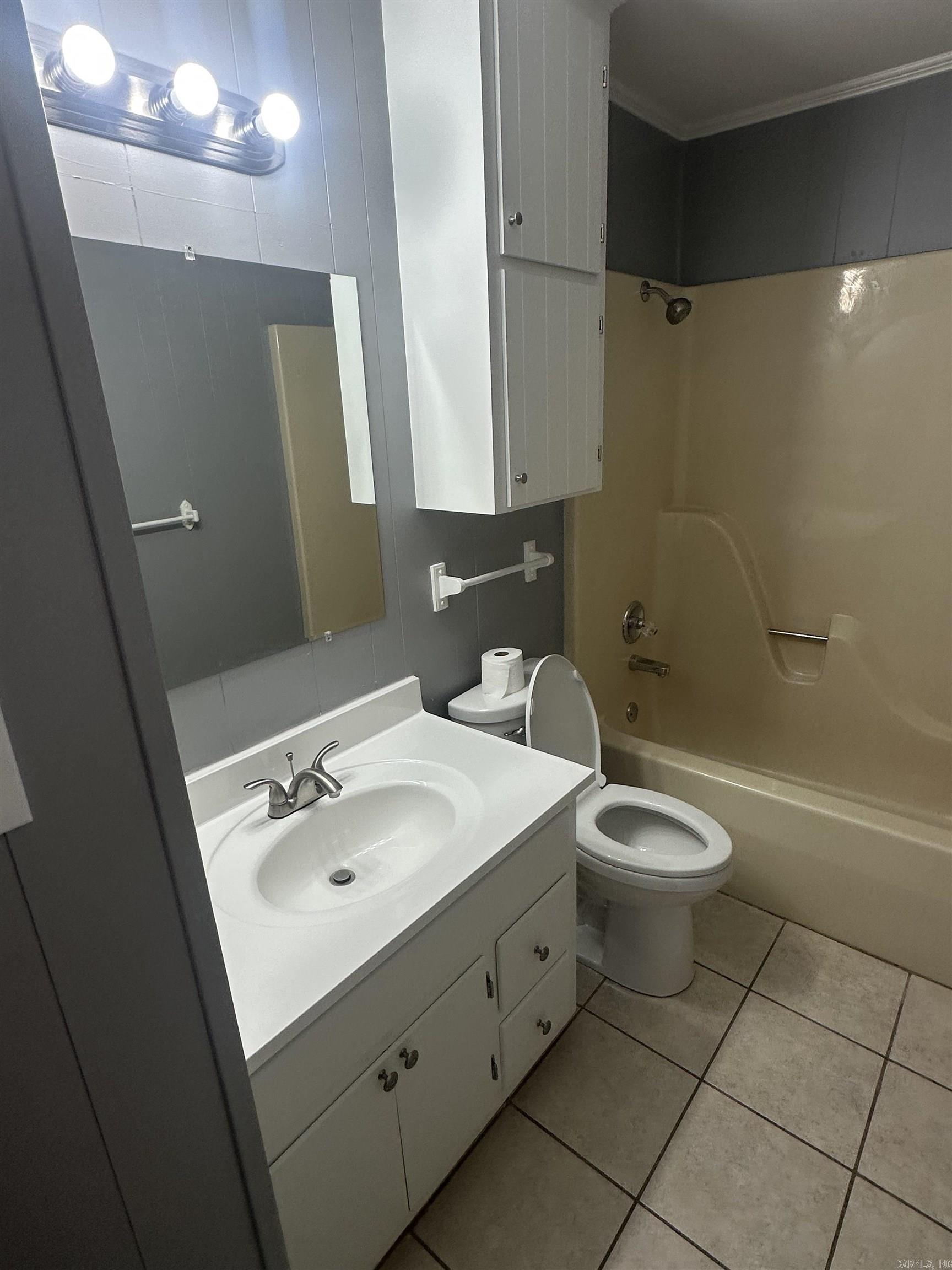 15 Sherry Street A Property Photo 6