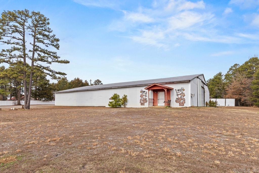 101 Cadron Creek Estates Property Photo 4