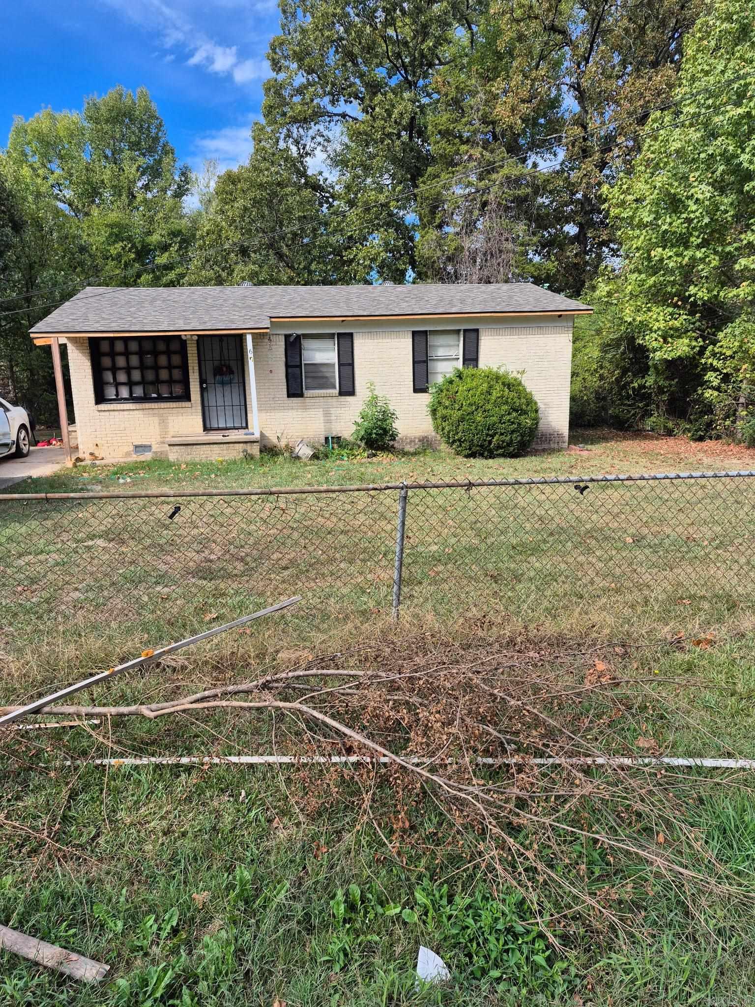 6 Meadowlark Property Photo 1