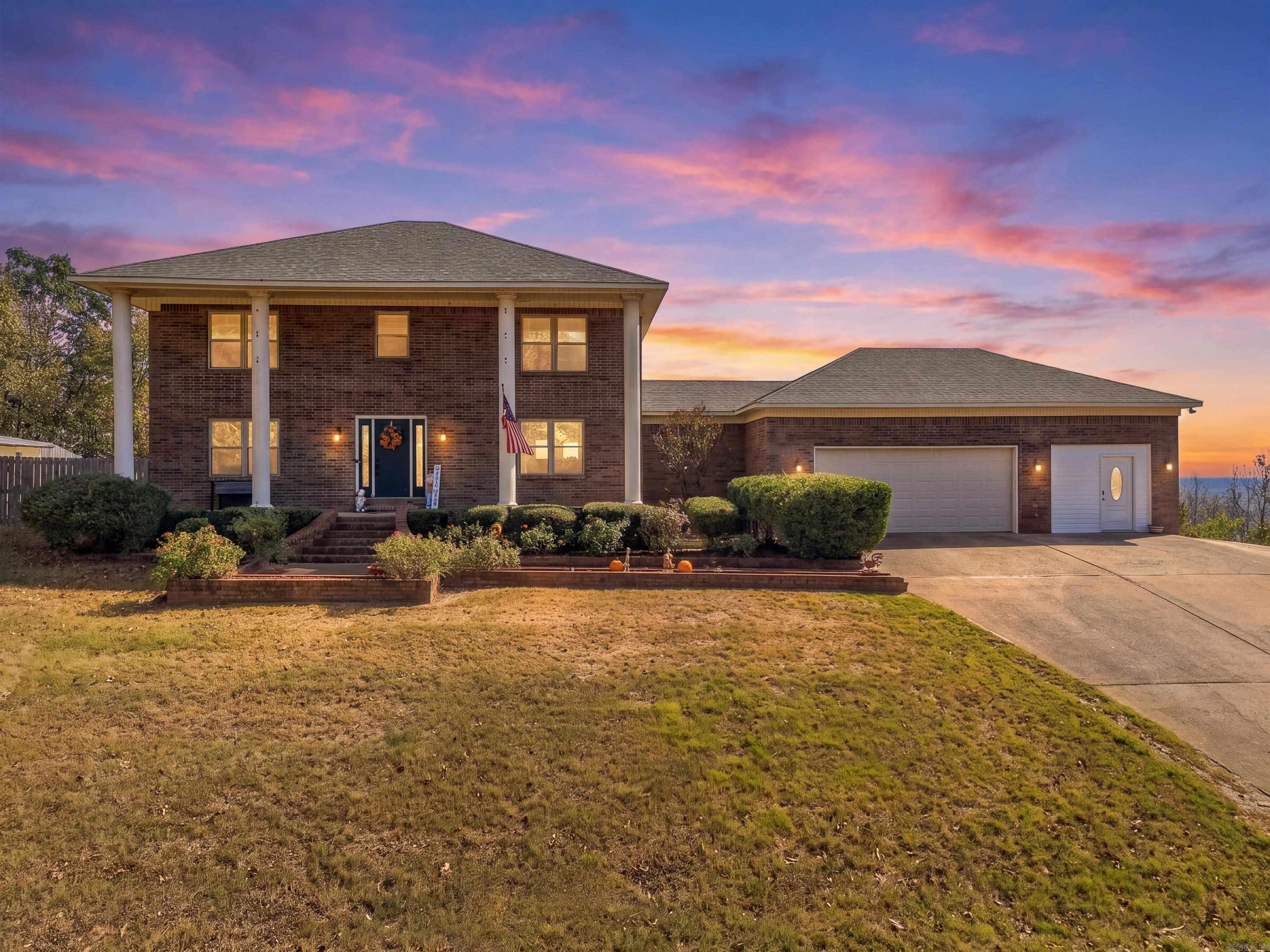 9 Pine Bluff Road Property Photo 1