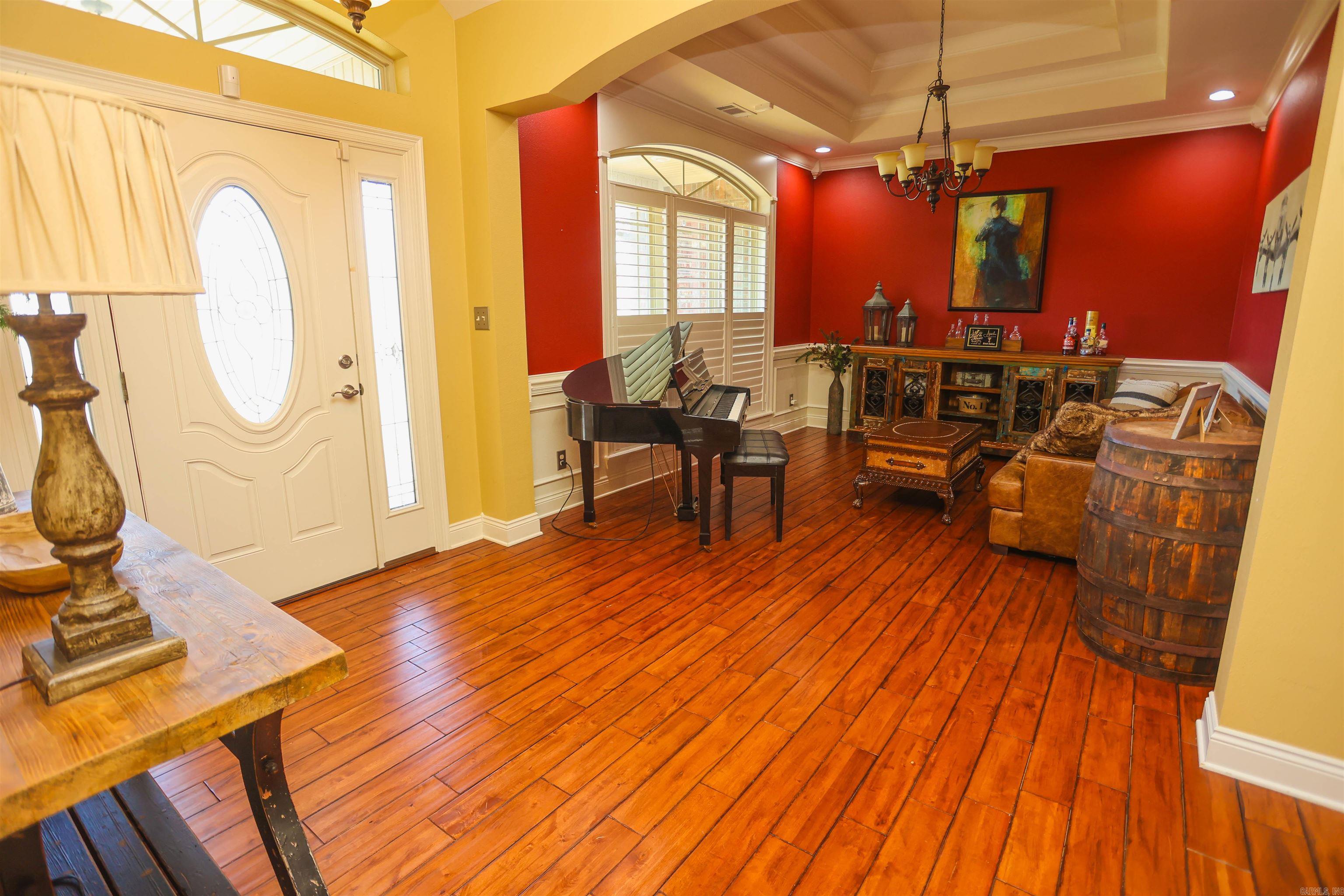 205 Greystone Property Photo 4