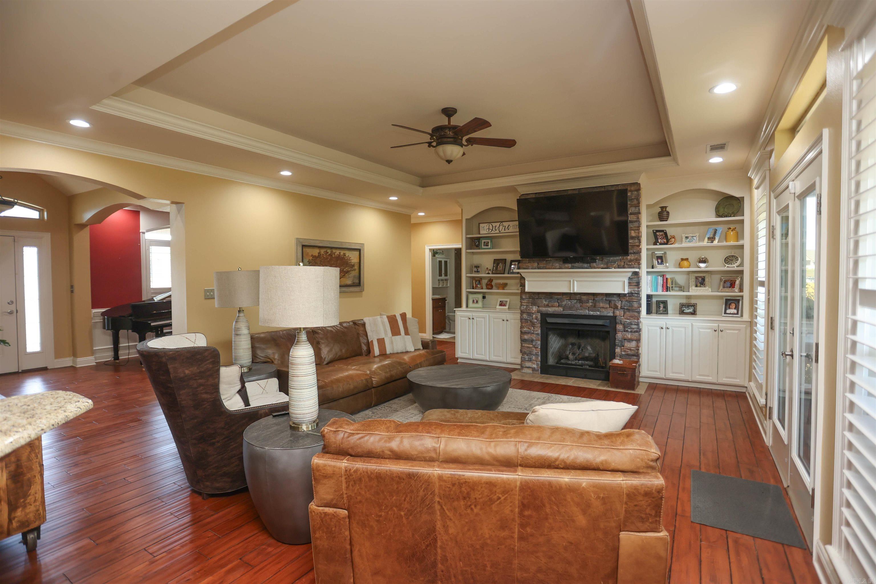 205 Greystone Property Photo 8