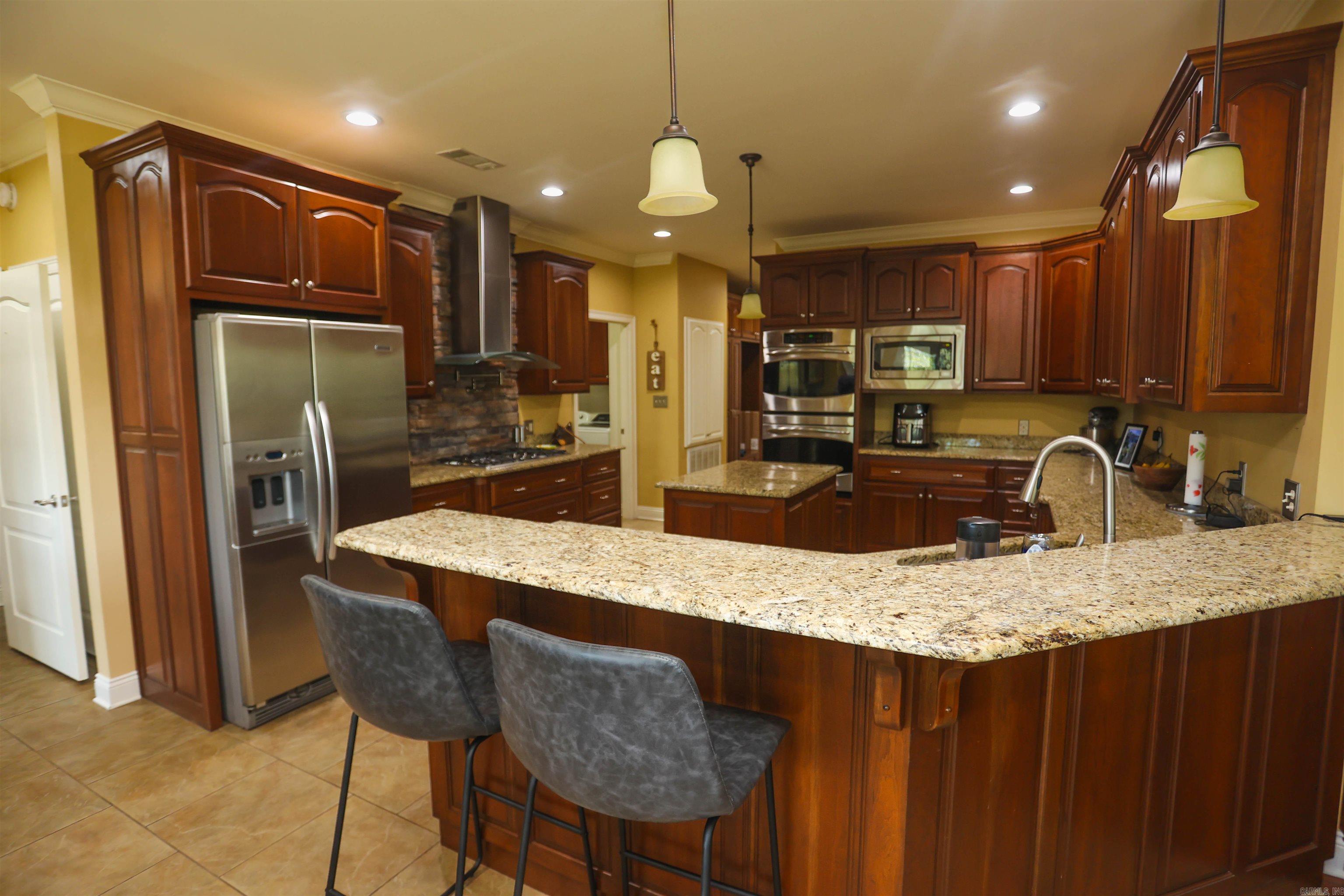 205 Greystone Property Photo 10