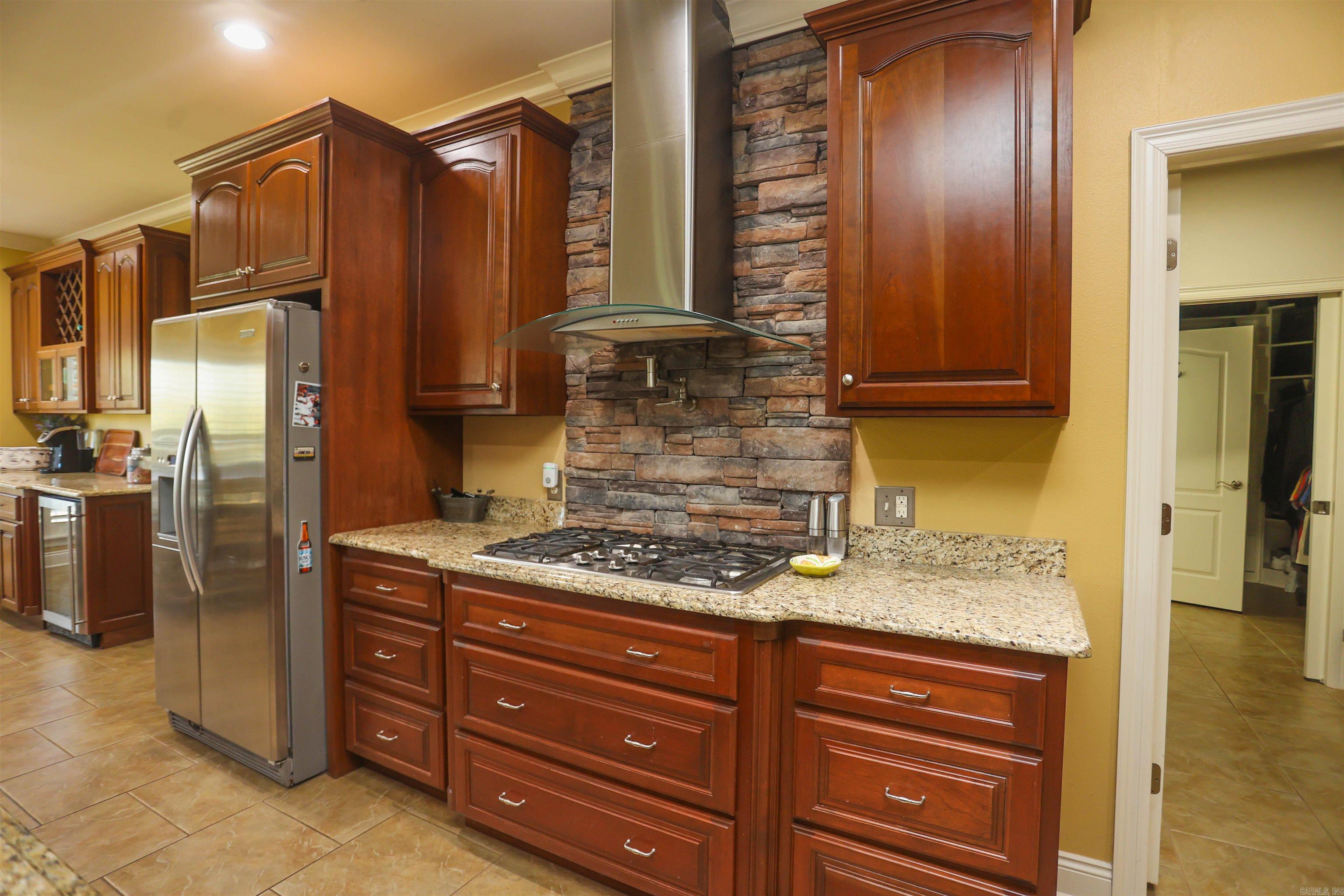 205 Greystone Property Photo 11
