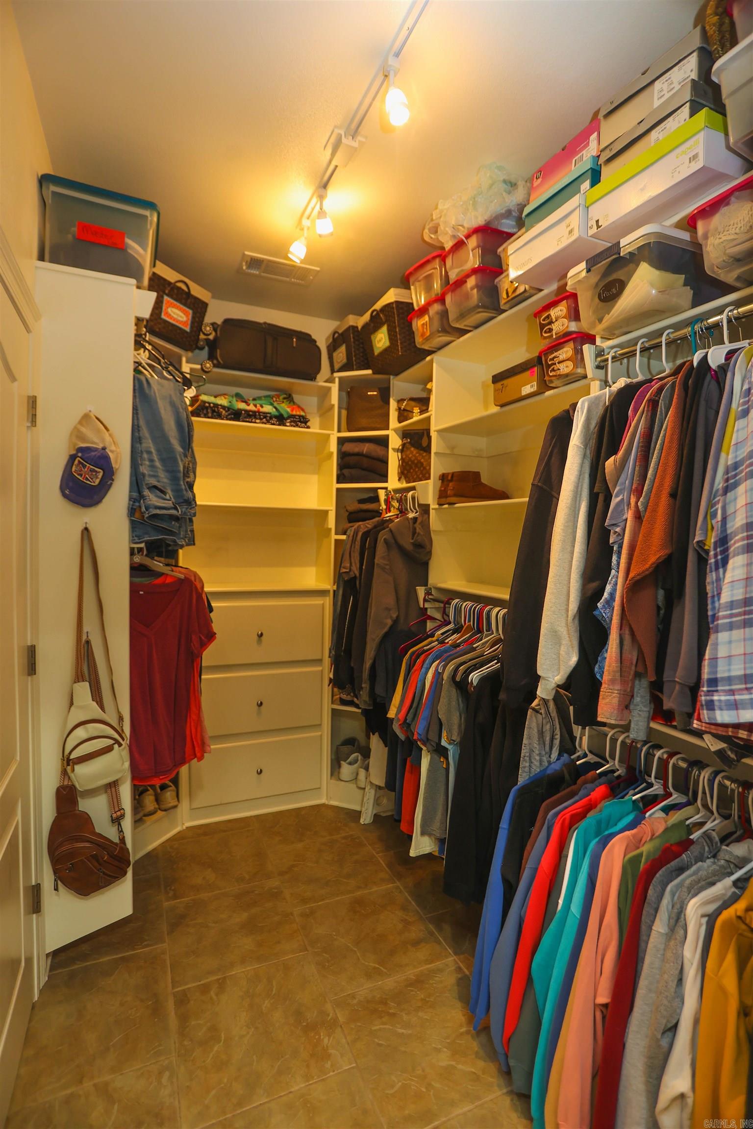 205 Greystone Property Photo 18
