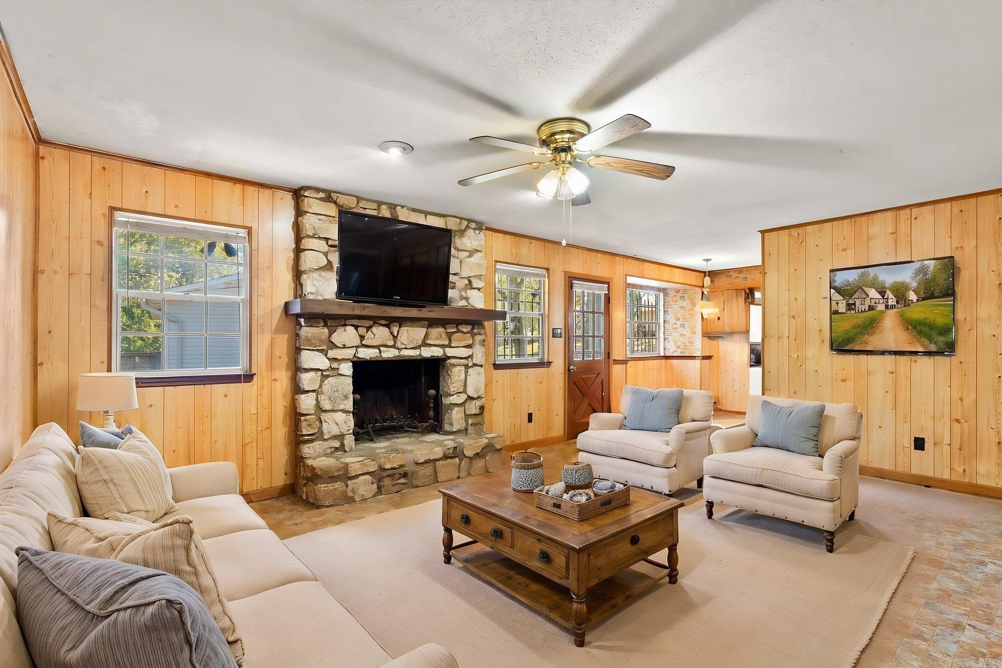 2415 Breckenridge Drive Property Photo 5