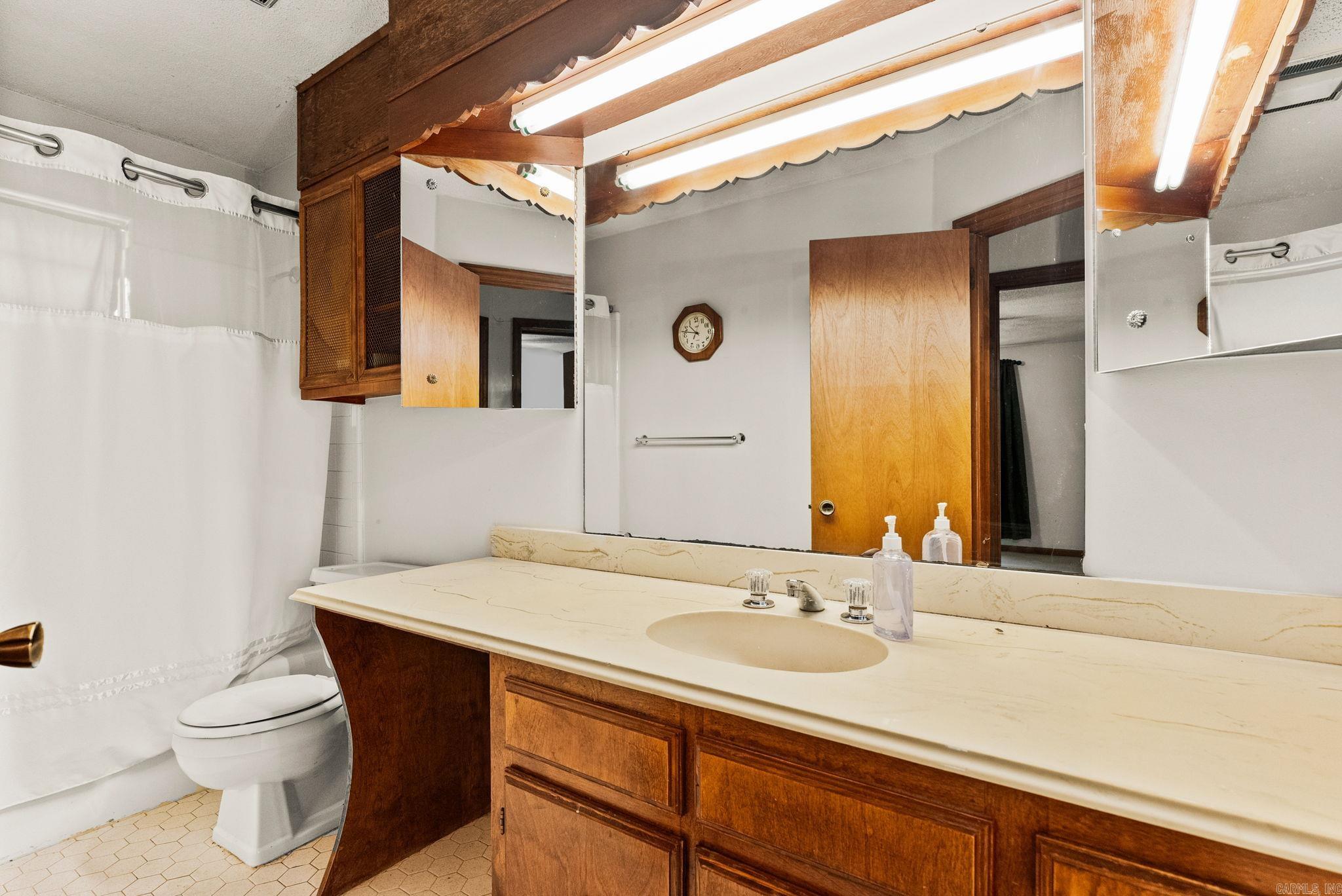 2415 Breckenridge Drive Property Photo 32
