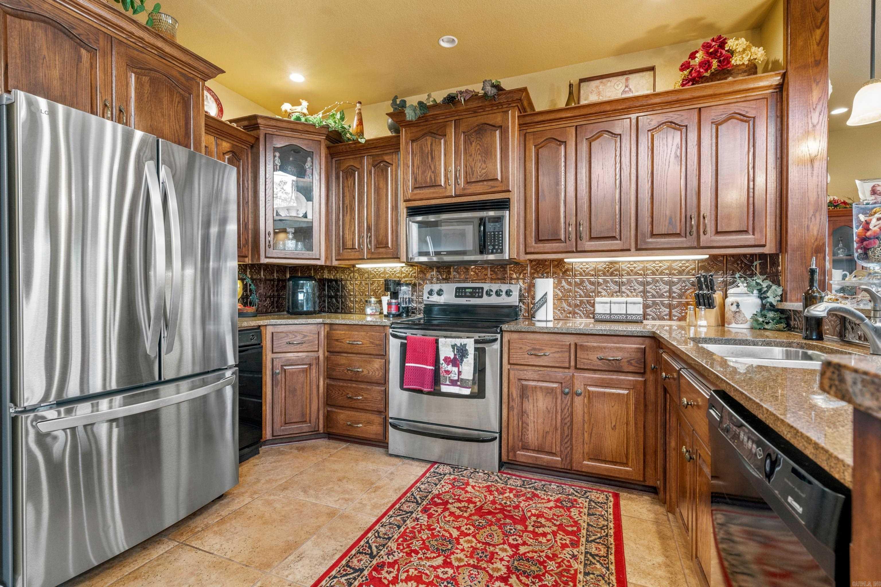 923 Independence Drive Property Photo 15