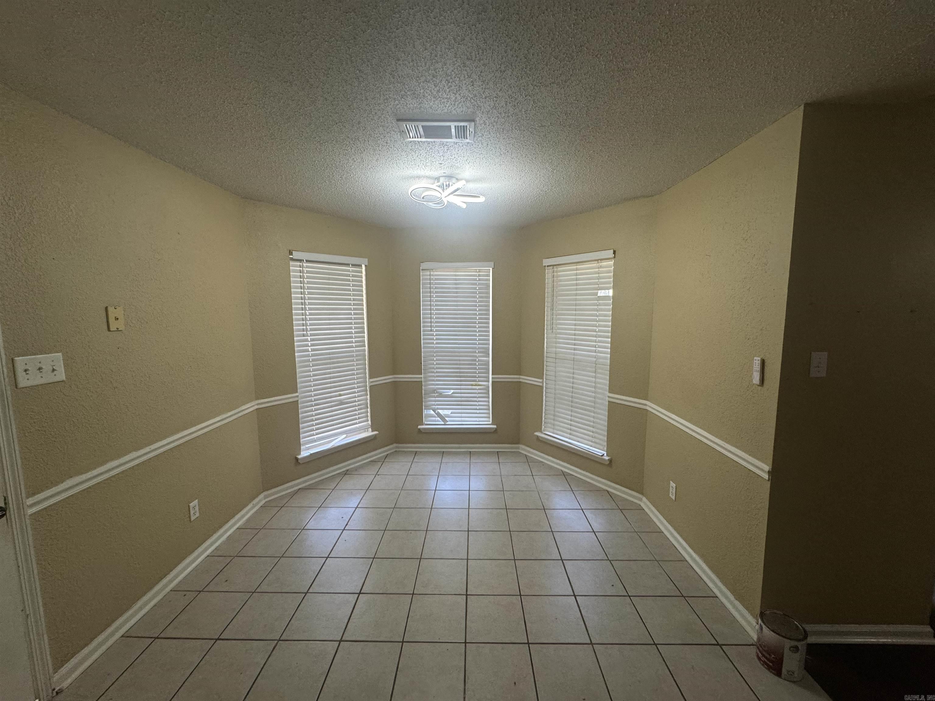 510 May Street Property Photo 10