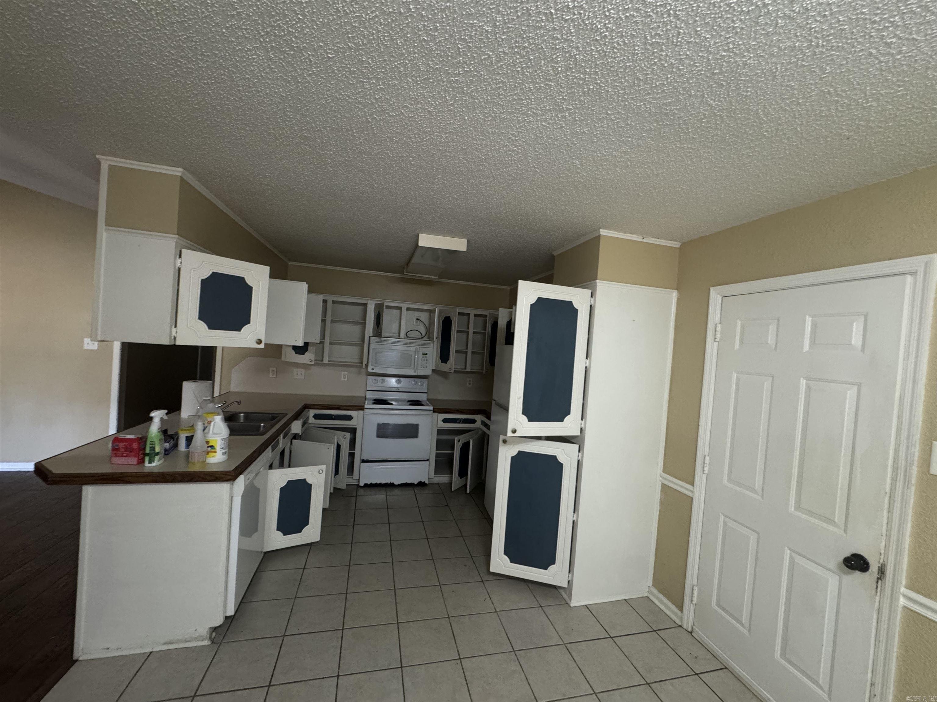510 May Street Property Photo 11