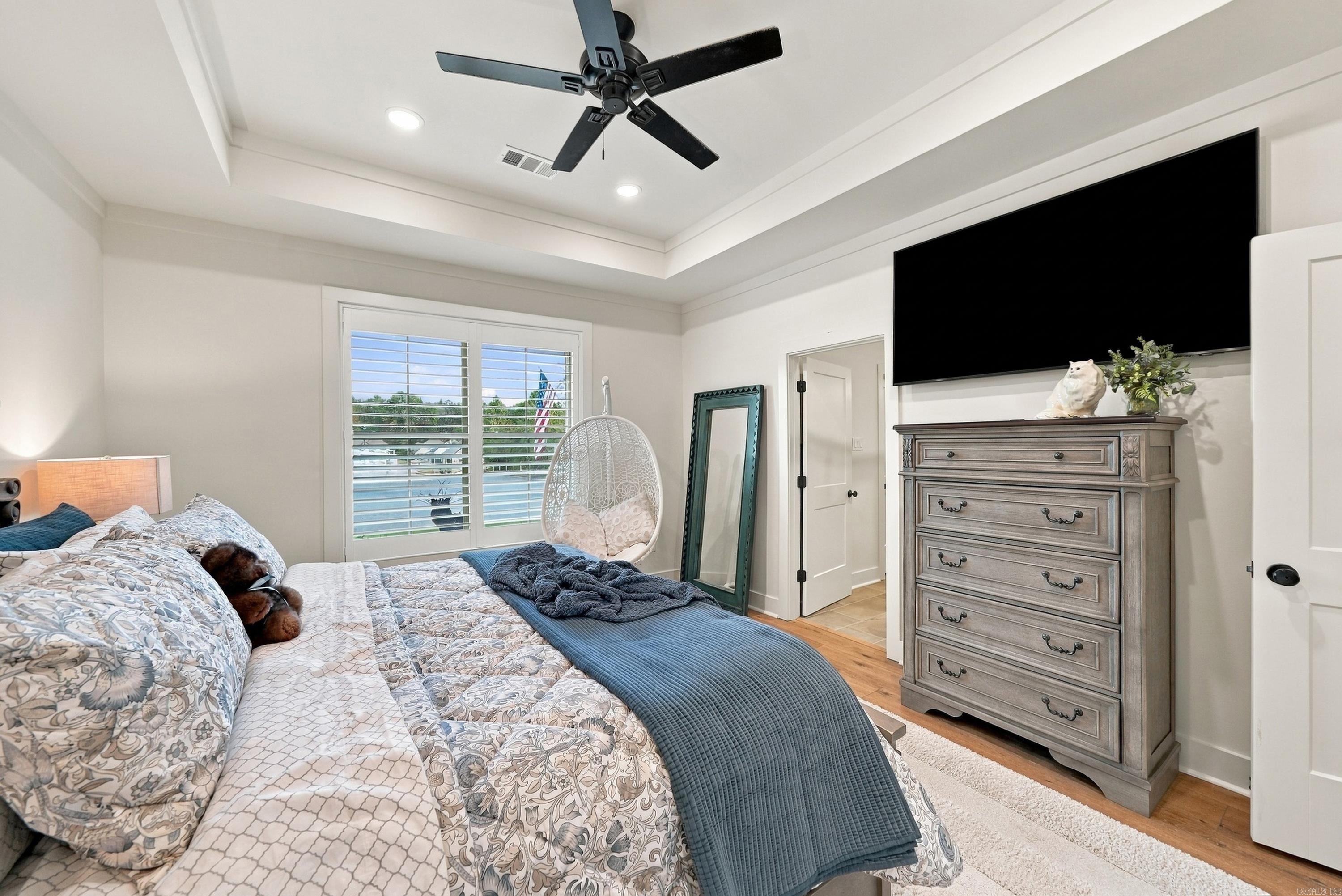 5701 Red Leaf Property Photo 18