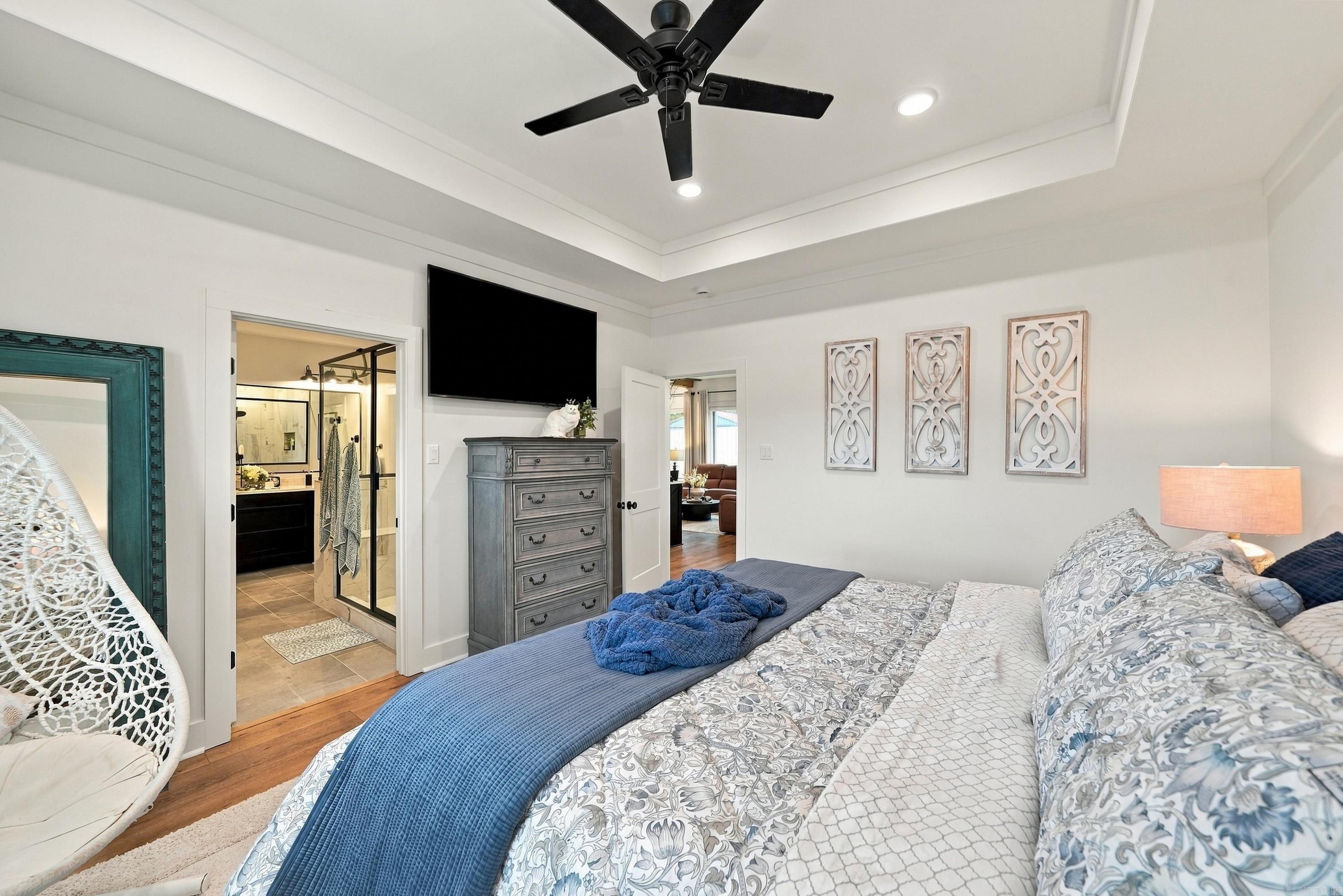 5701 Red Leaf Property Photo 19