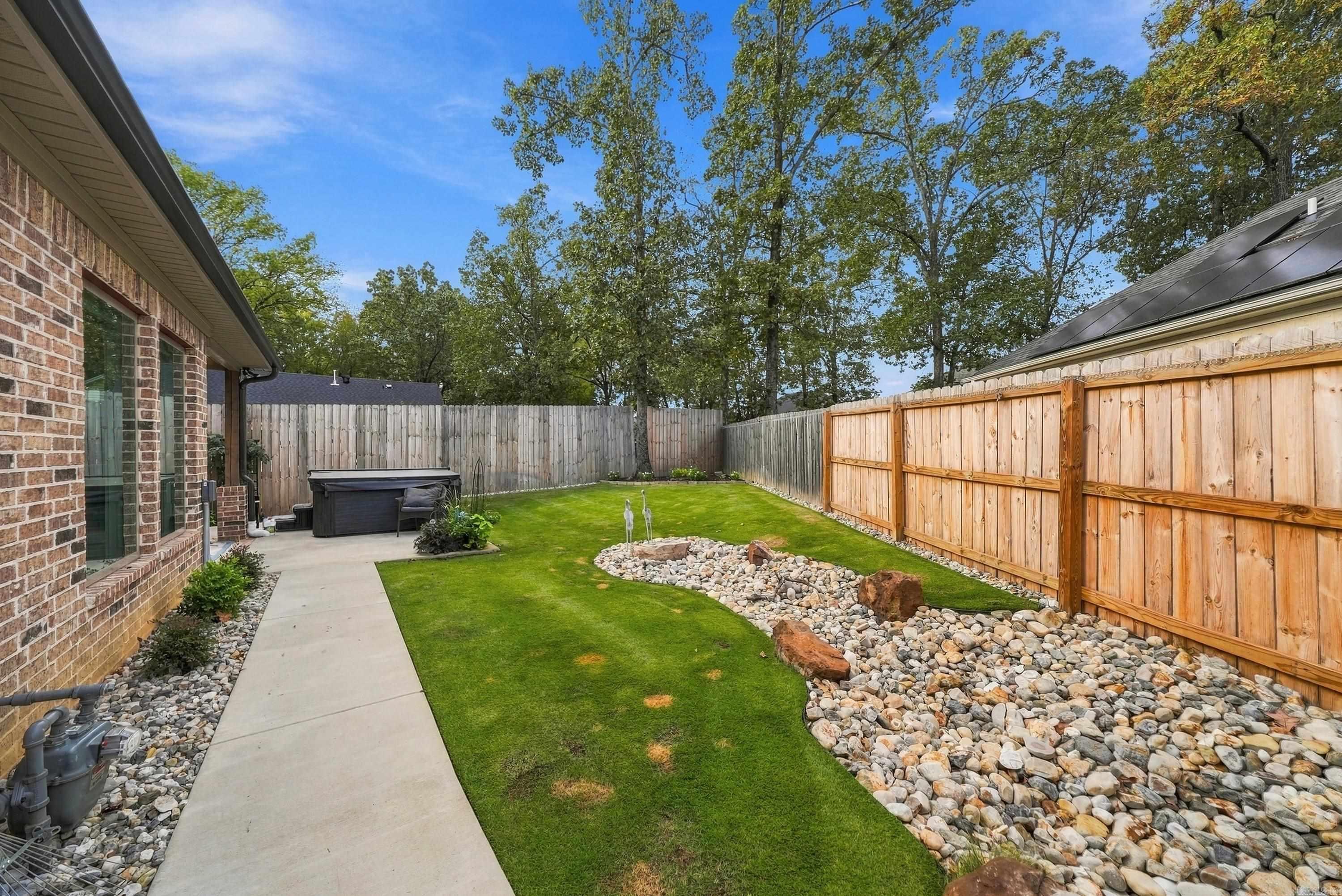 5701 Red Leaf Property Photo 36