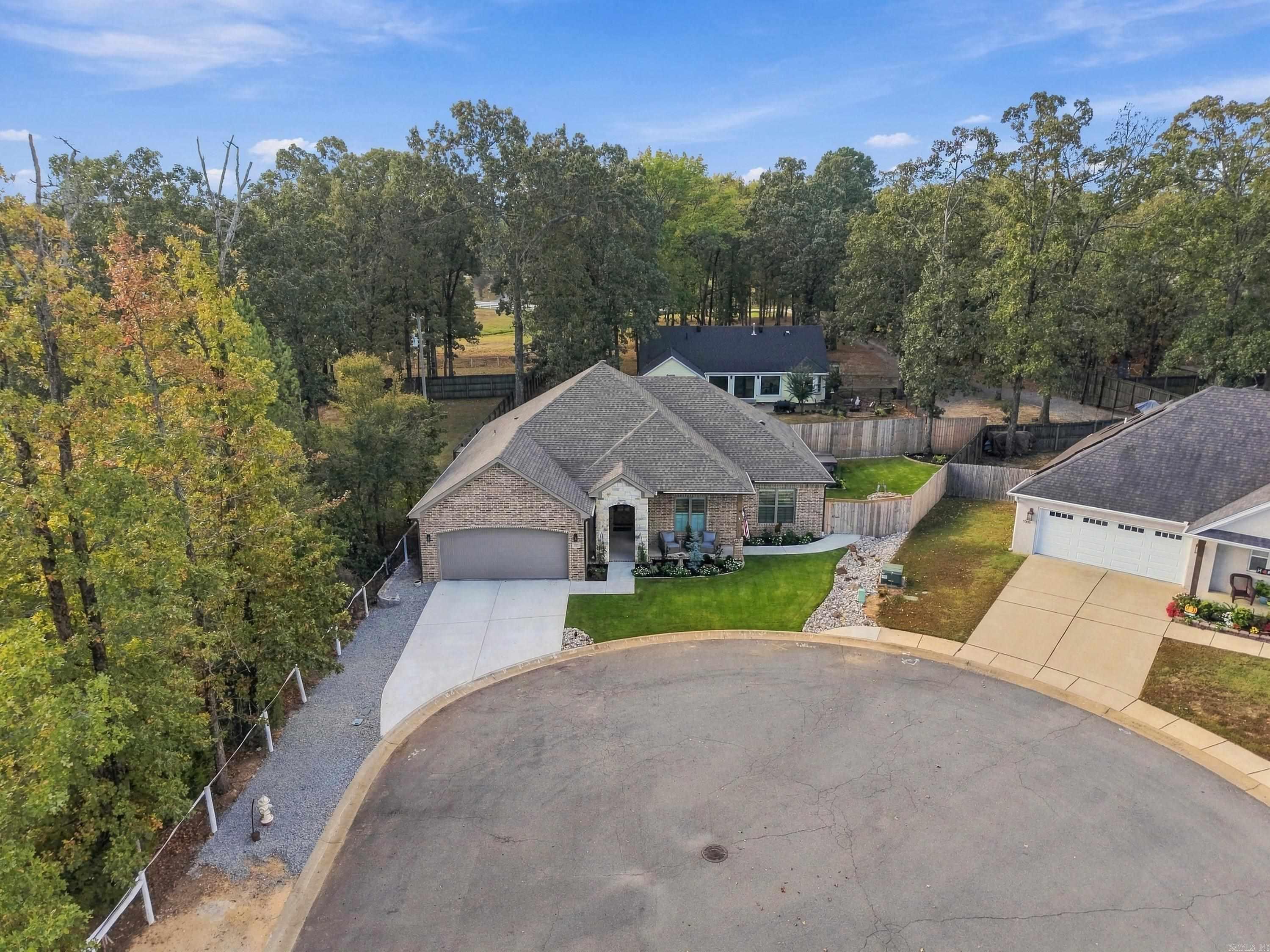 5701 Red Leaf Property Photo 39