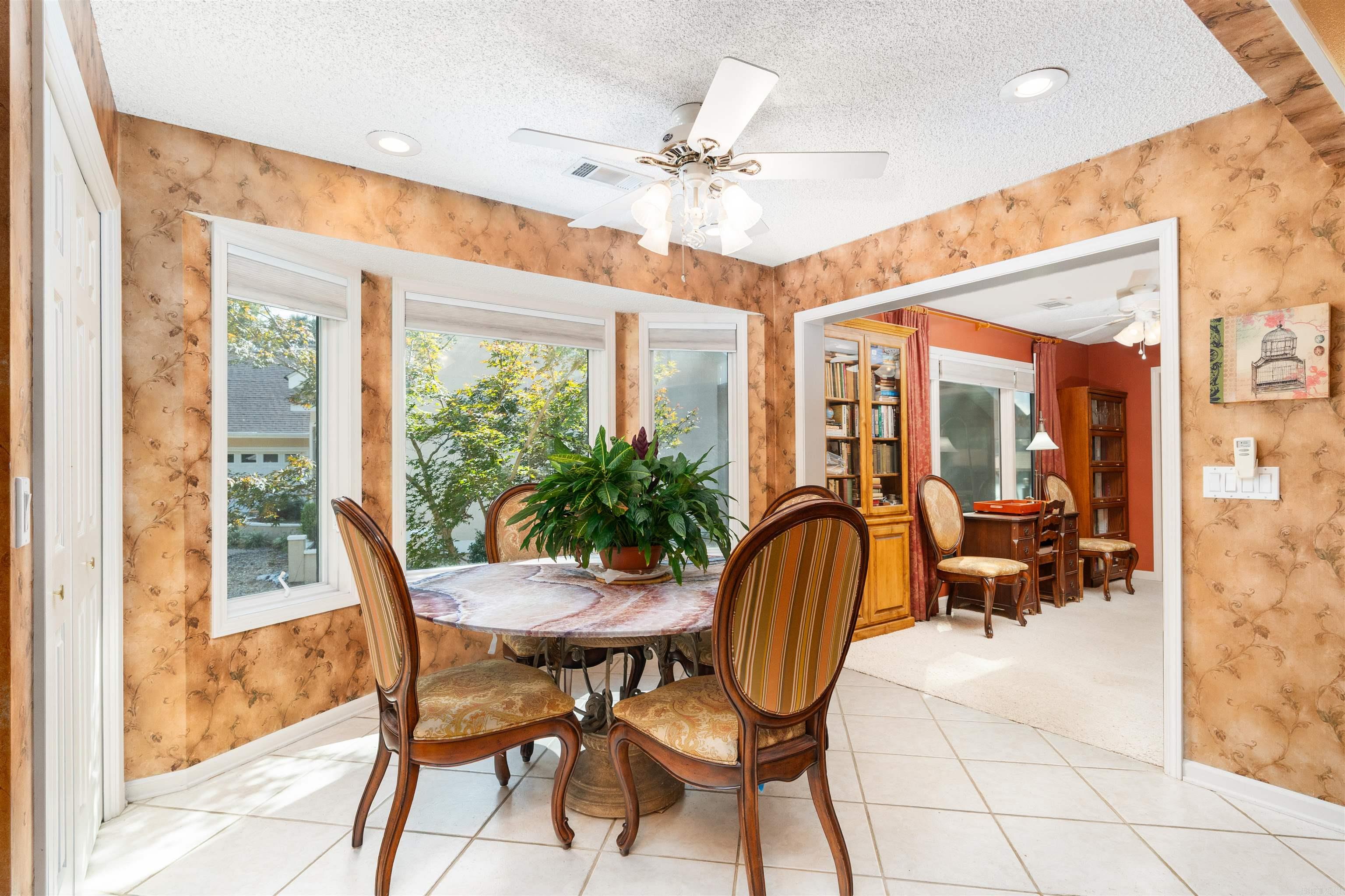 48 Sanchez Way Property Photo 14