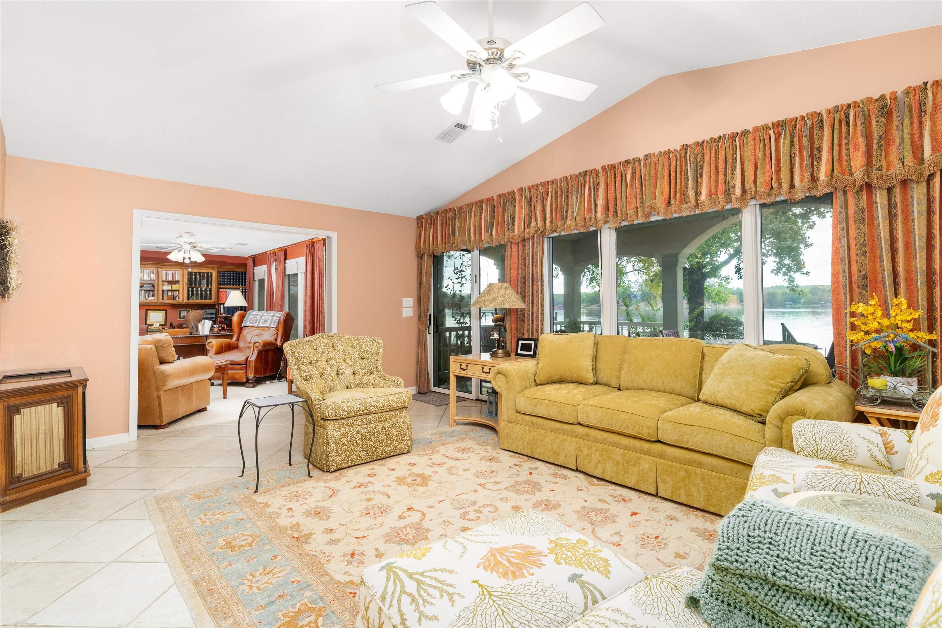 48 Sanchez Way Property Photo 17