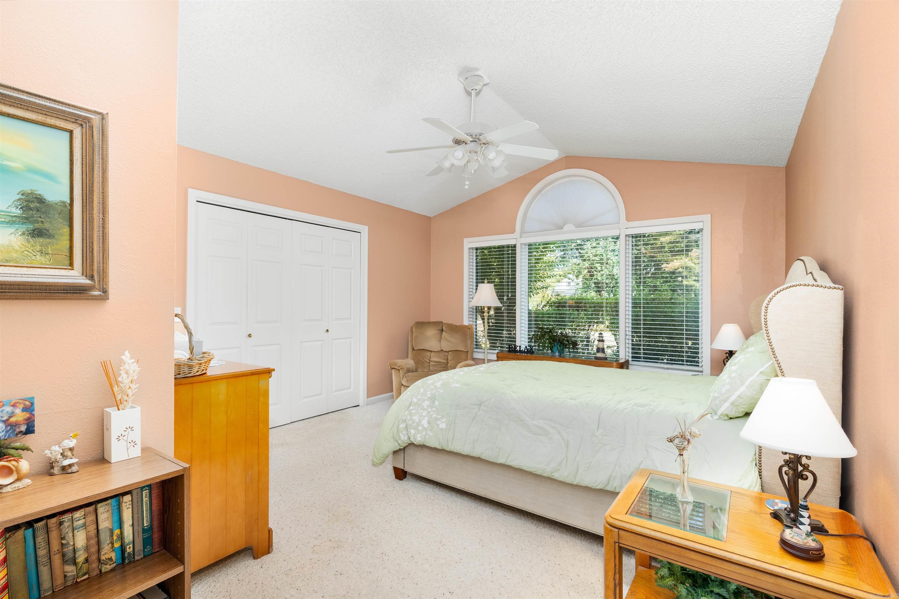 48 Sanchez Way Property Photo 30