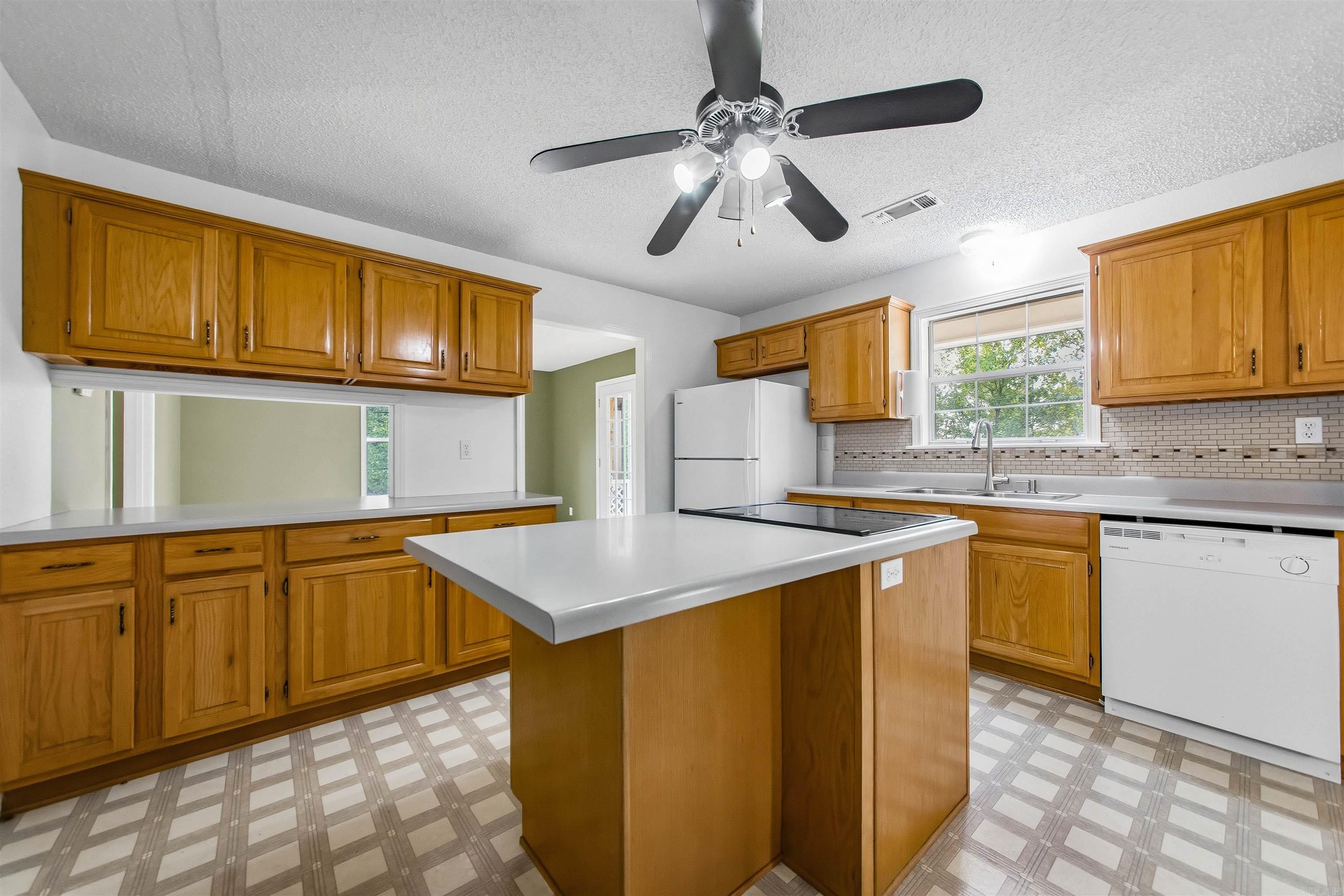1850 Mcjester Road Property Photo 18