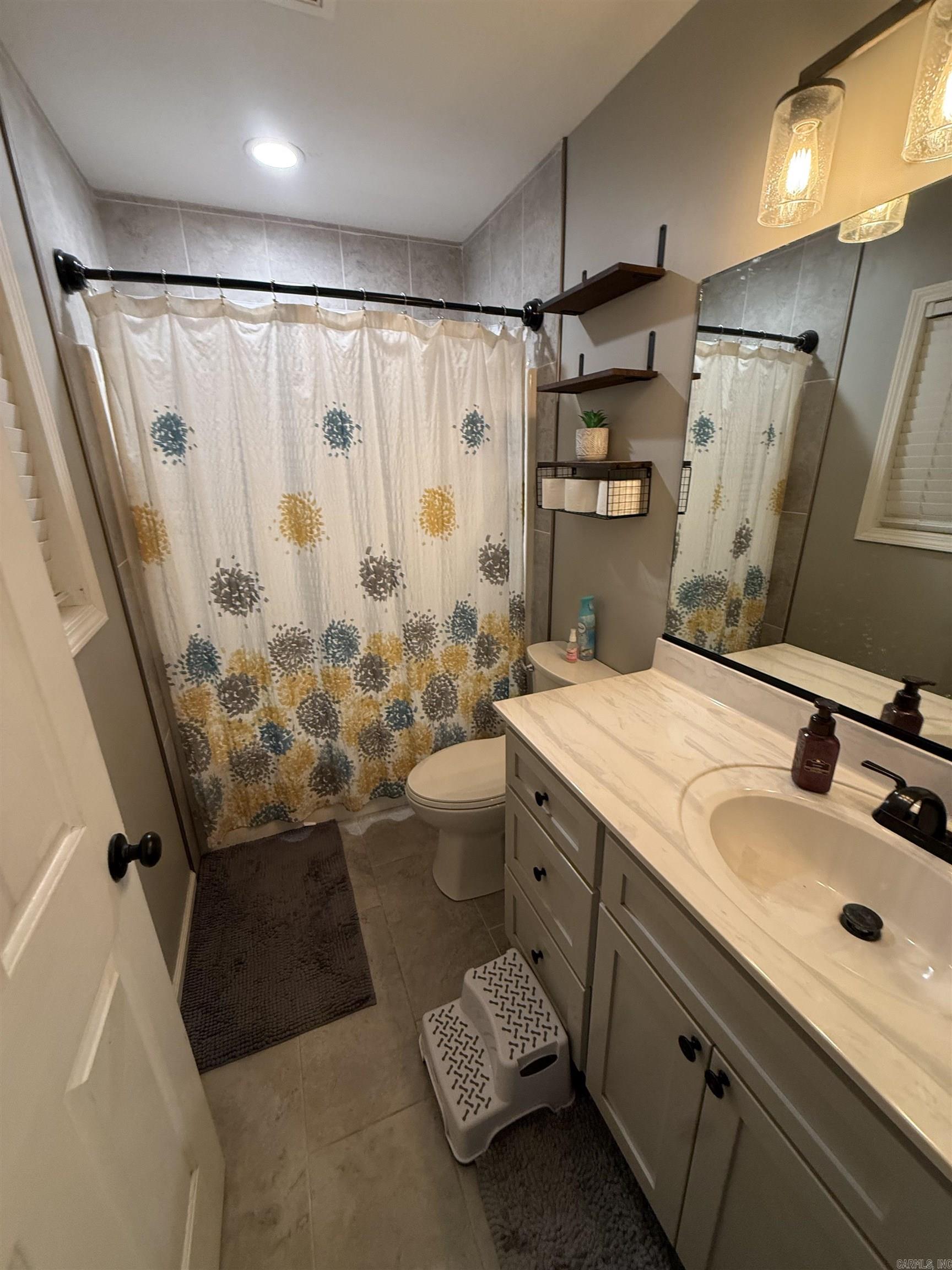 2907 Clifft Street Property Photo 10
