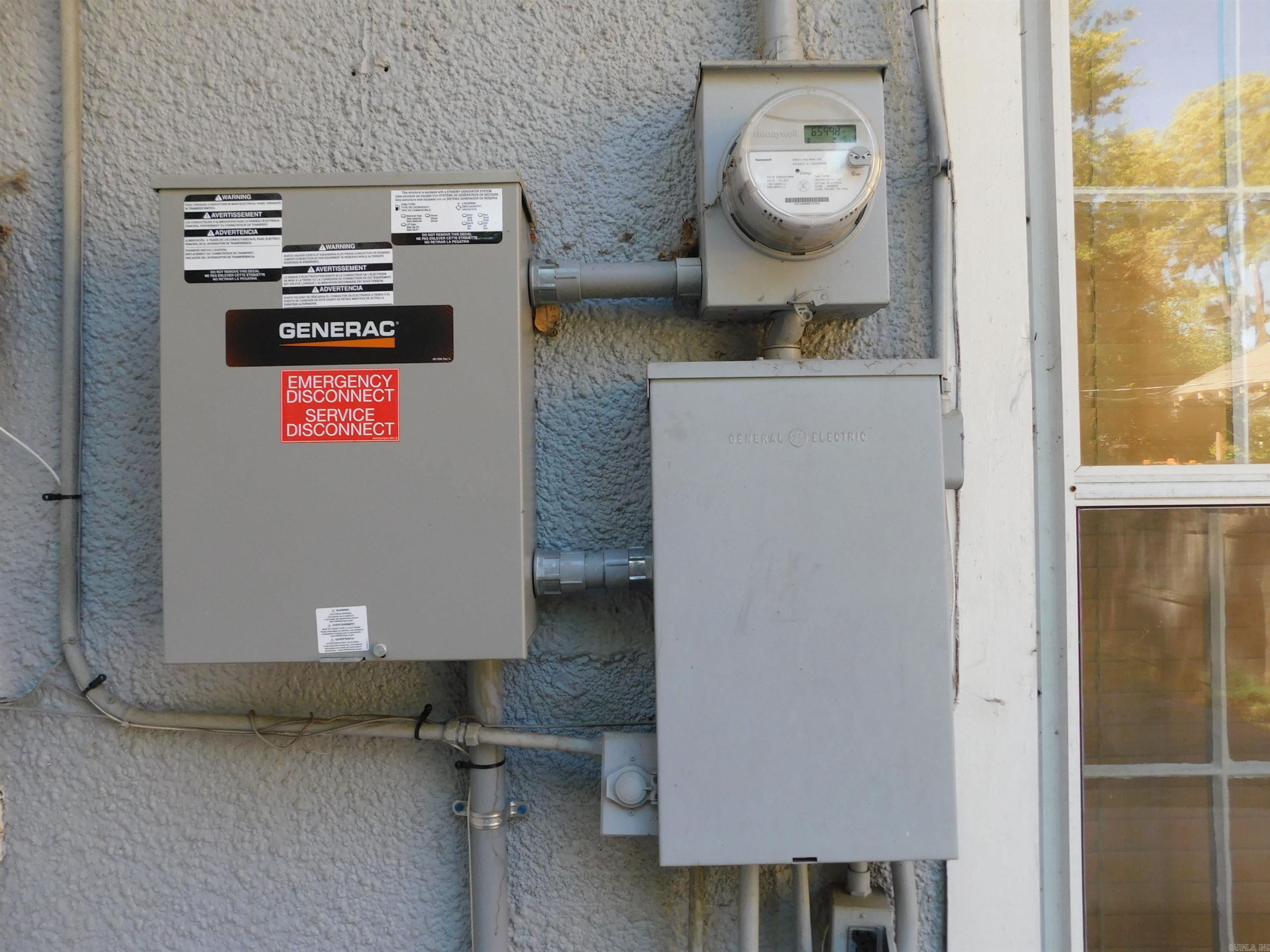303 Fairfax Property Photo 31
