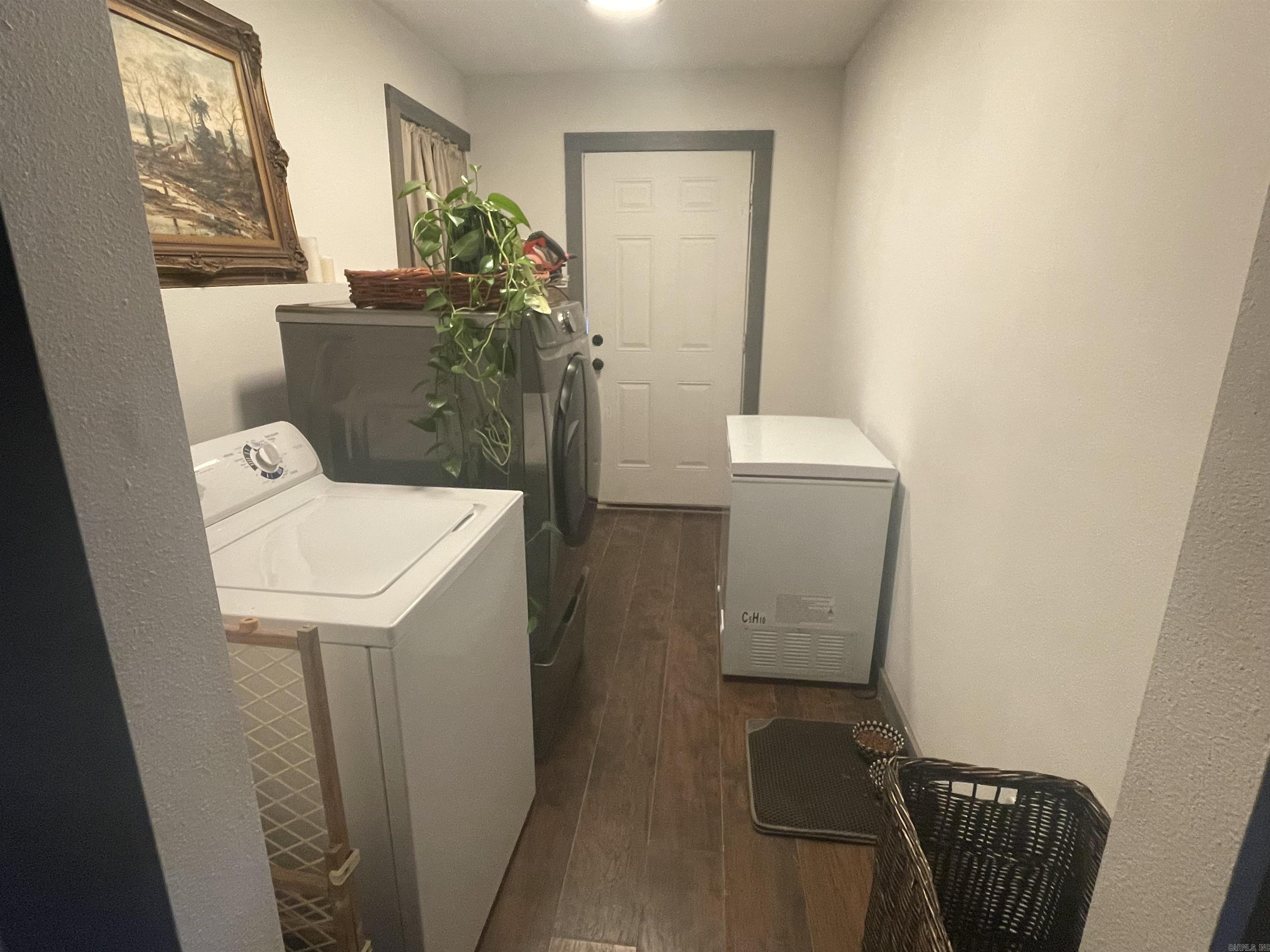 895 Coleman Morris Rd Property Photo 13