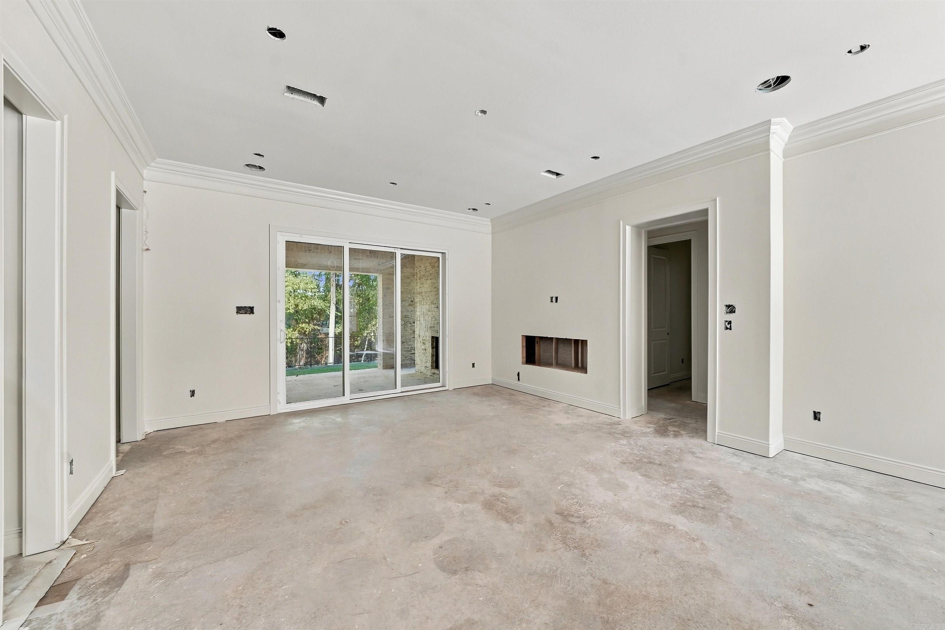 143 Cove Creek Court Property Photo 7