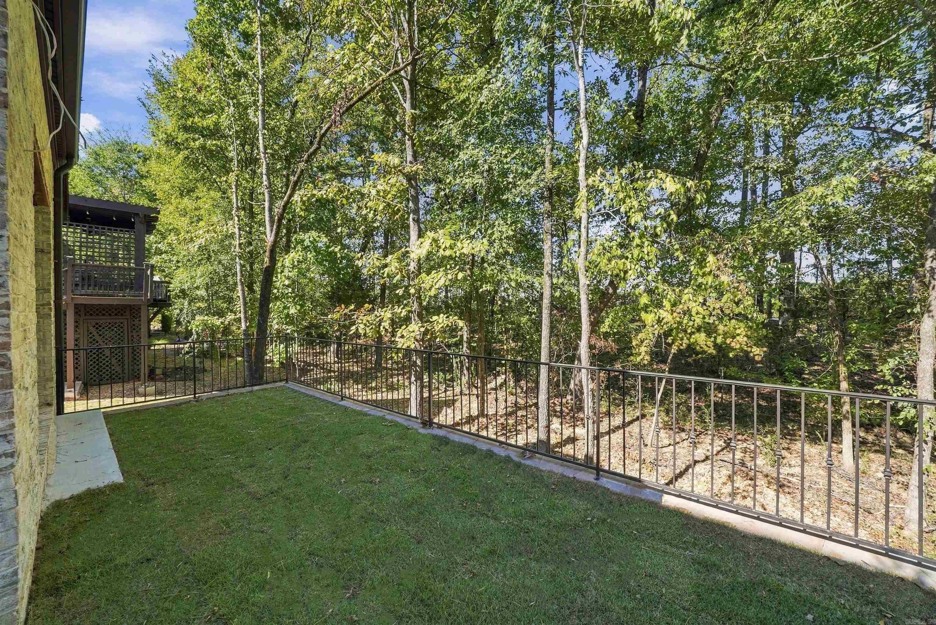 143 Cove Creek Court Property Photo 28