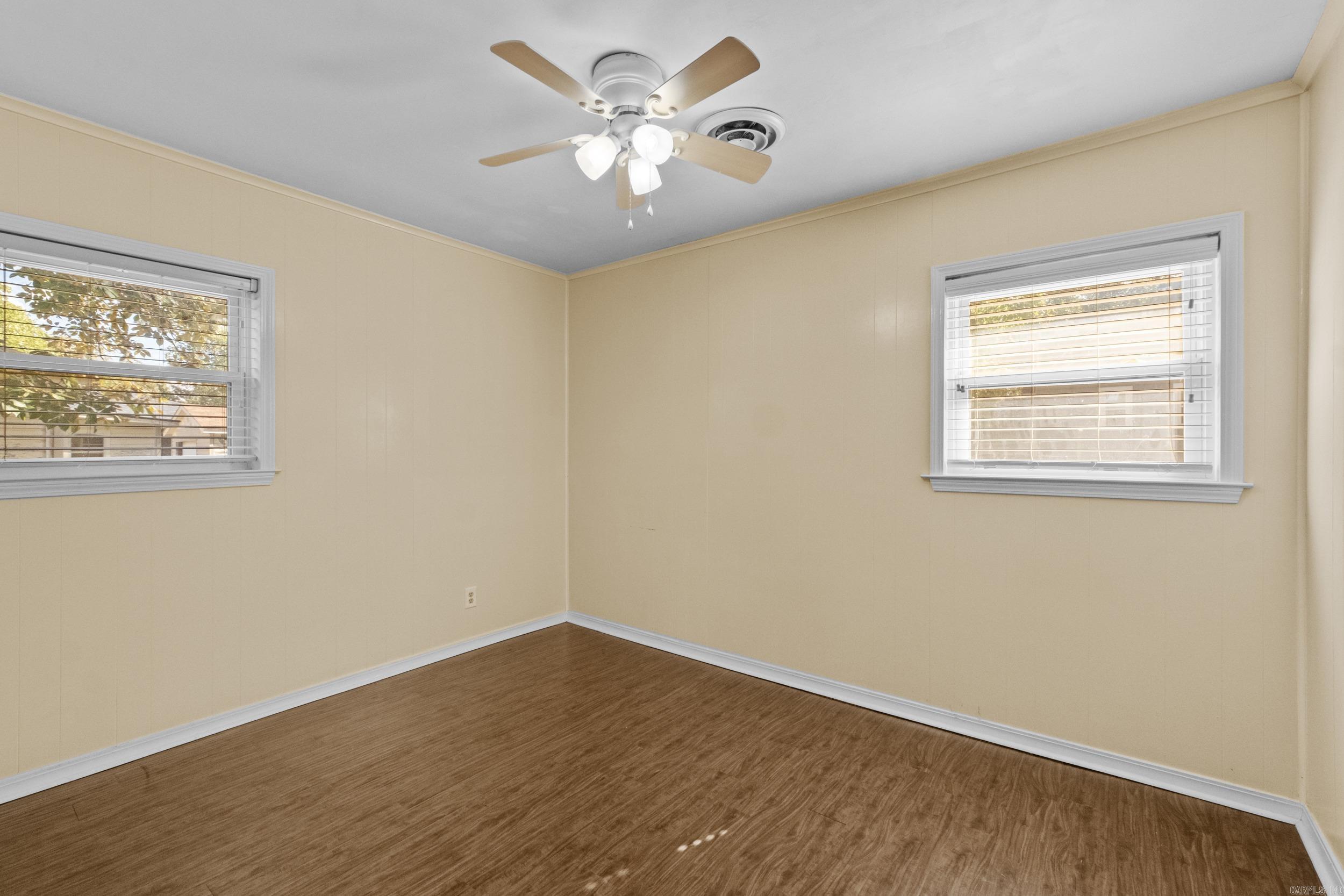 301 Country Club Road Property Photo 22