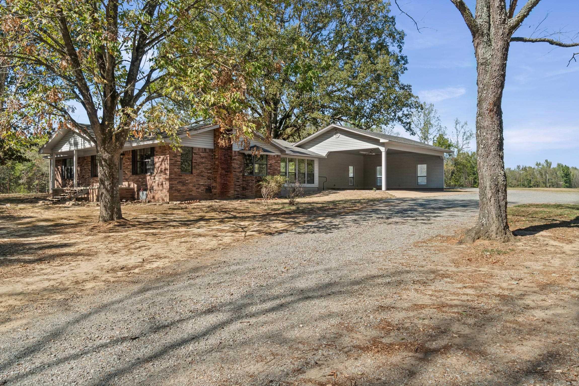 1177 Hwy 258 Property Photo 3