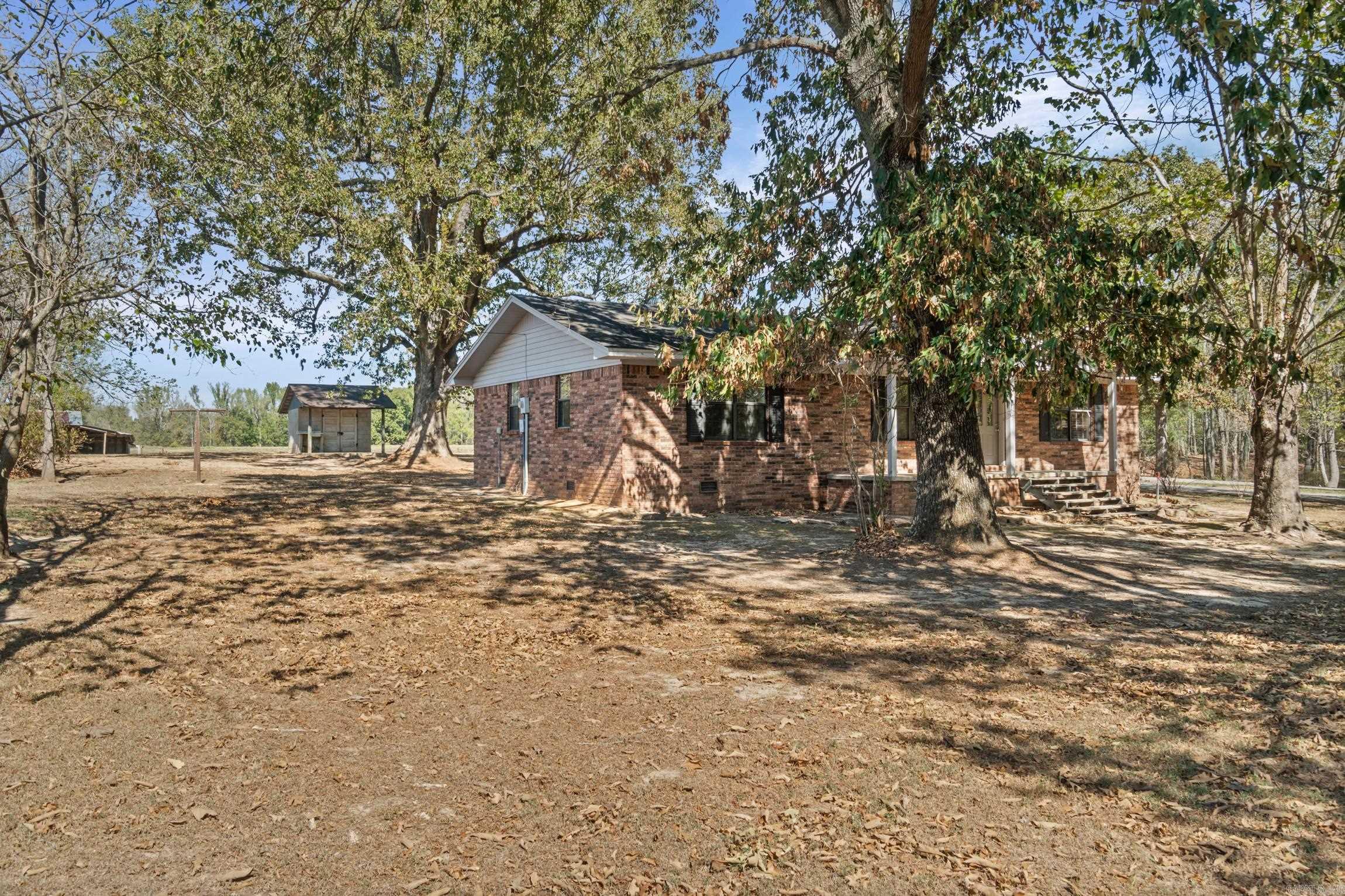 1177 Hwy 258 Property Photo 4