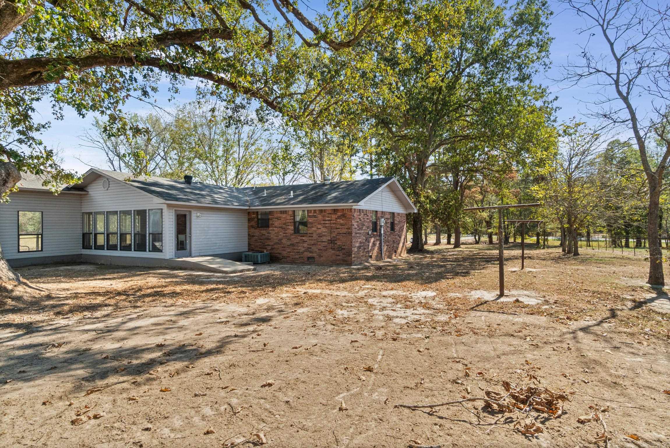 1177 Hwy 258 Property Photo 9