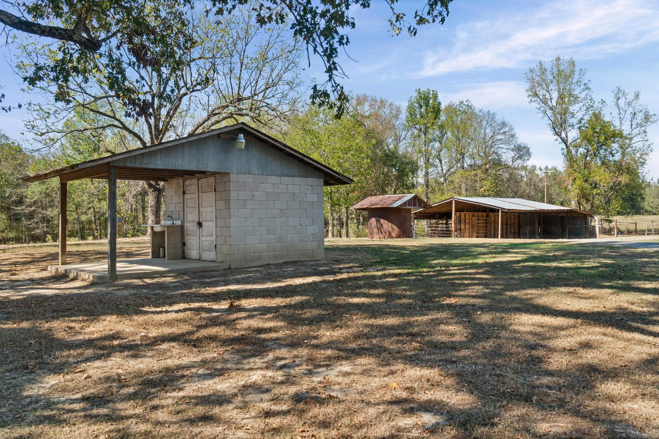 1177 Hwy 258 Property Photo 11