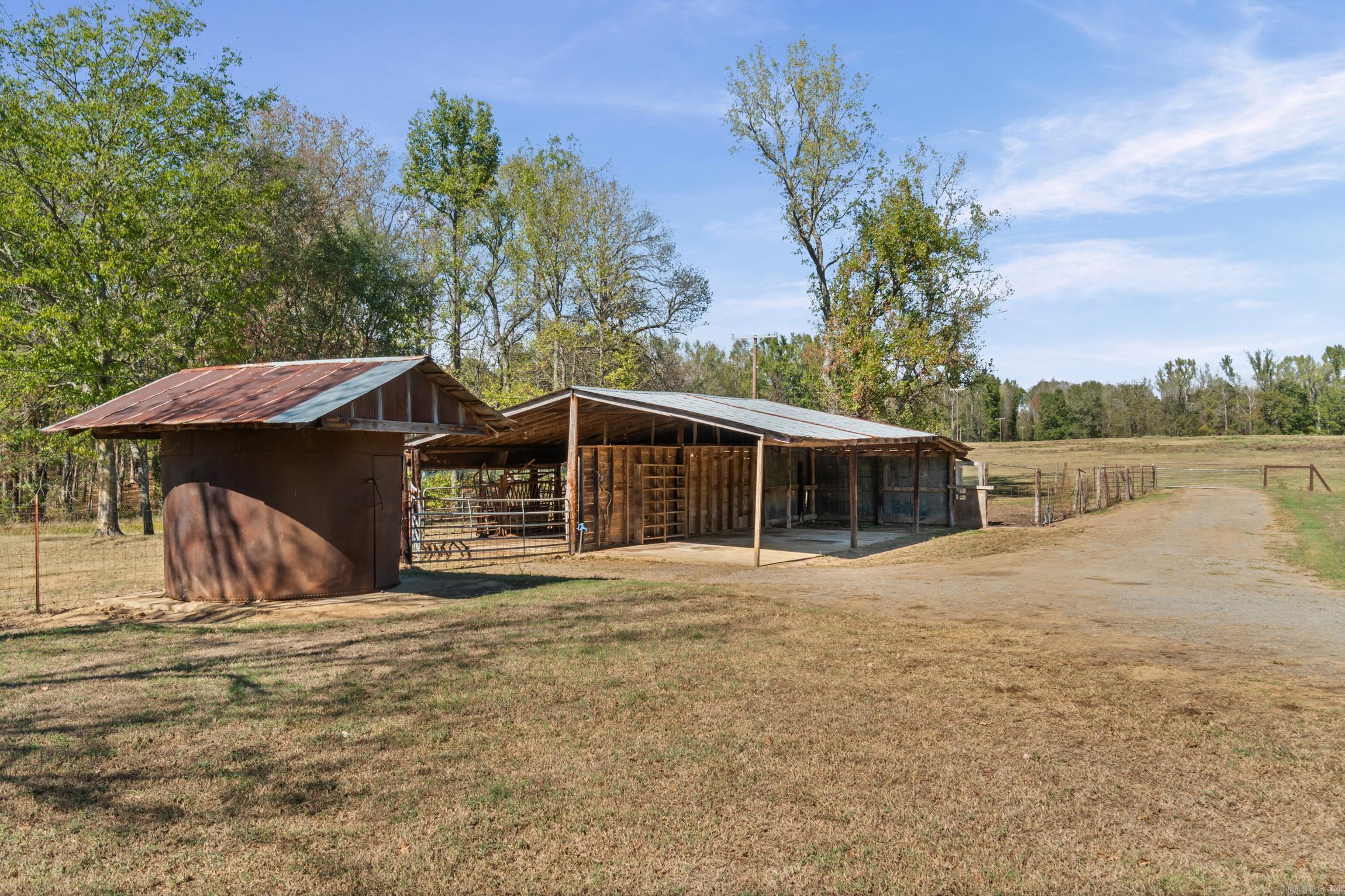 1177 Hwy 258 Property Photo 12