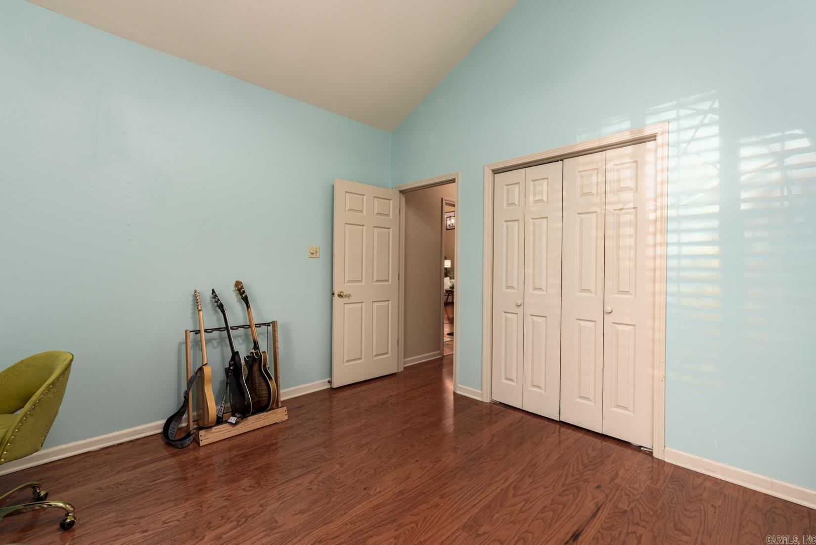 4514 Old Oak Drive Property Photo 15