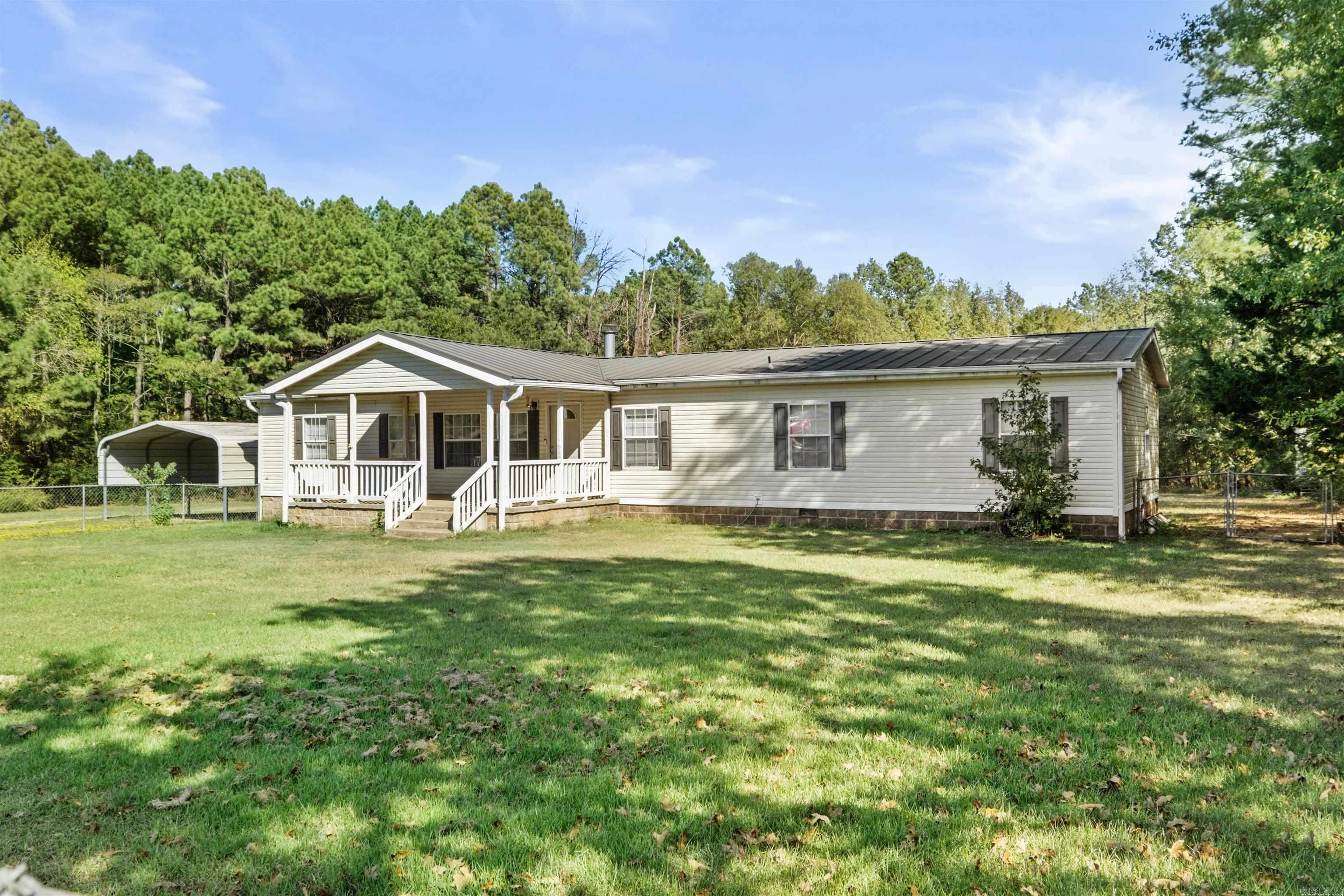 14418 Pikewood Drive Property Photo 2