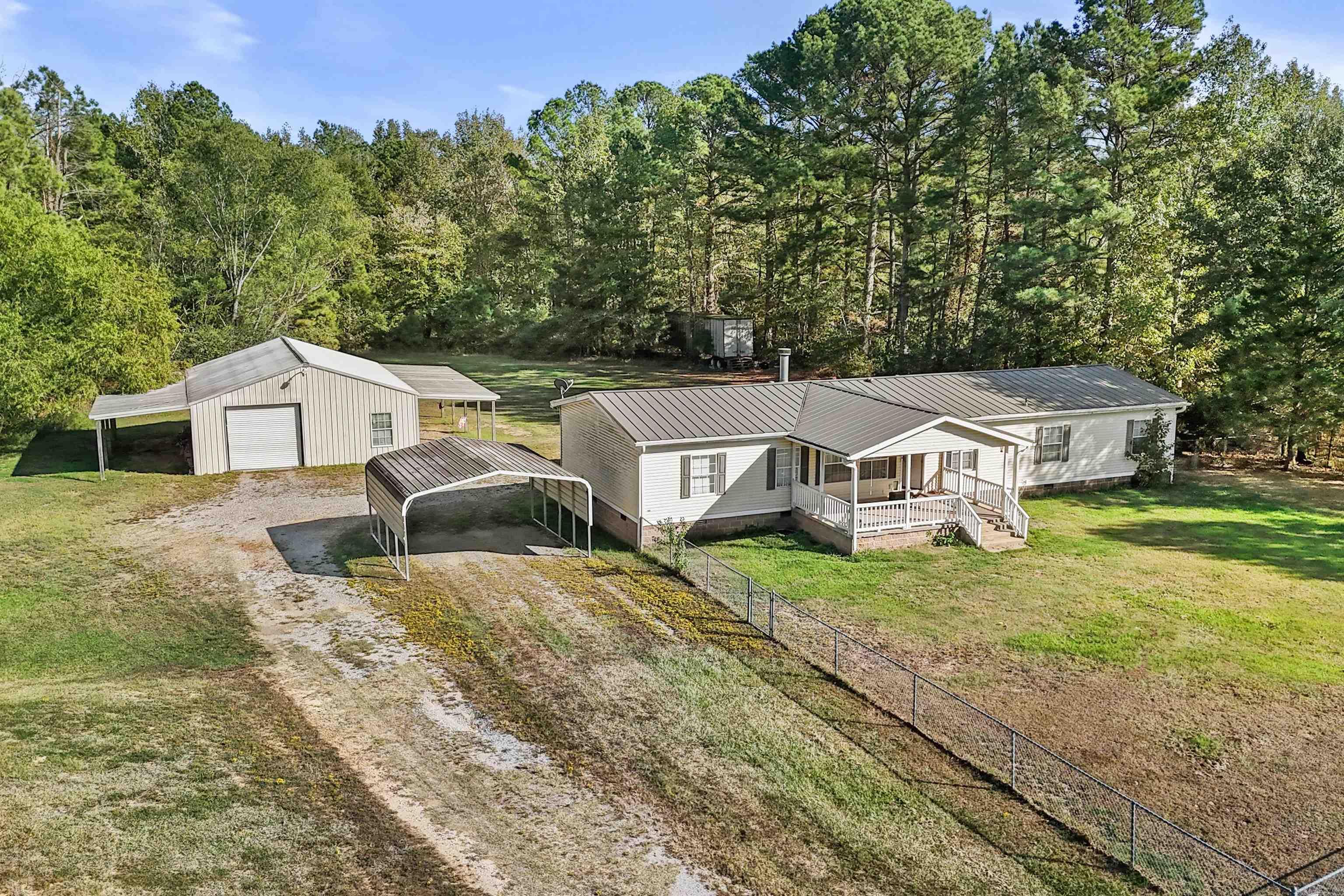 14418 Pikewood Drive Property Photo 6