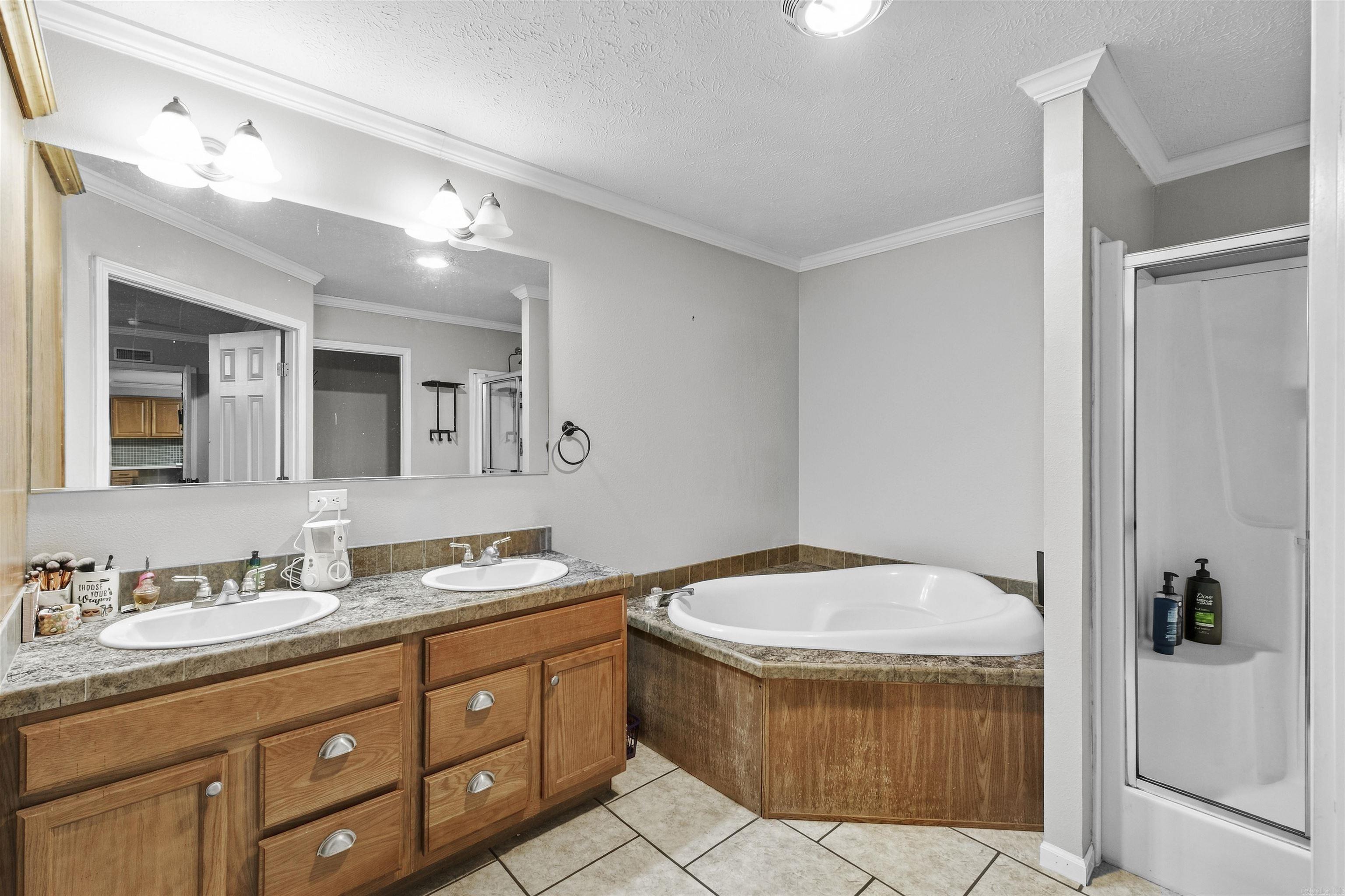 14418 Pikewood Drive Property Photo 22