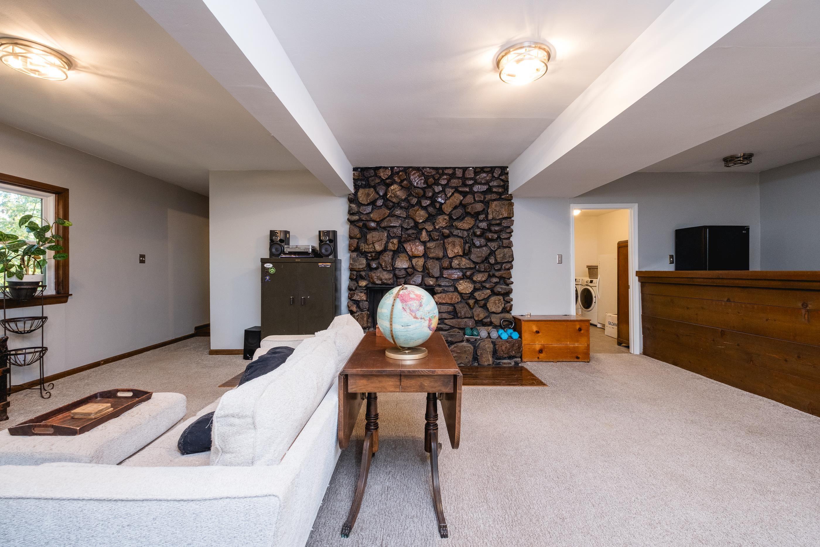 2114 Southland Circle Property Photo 16