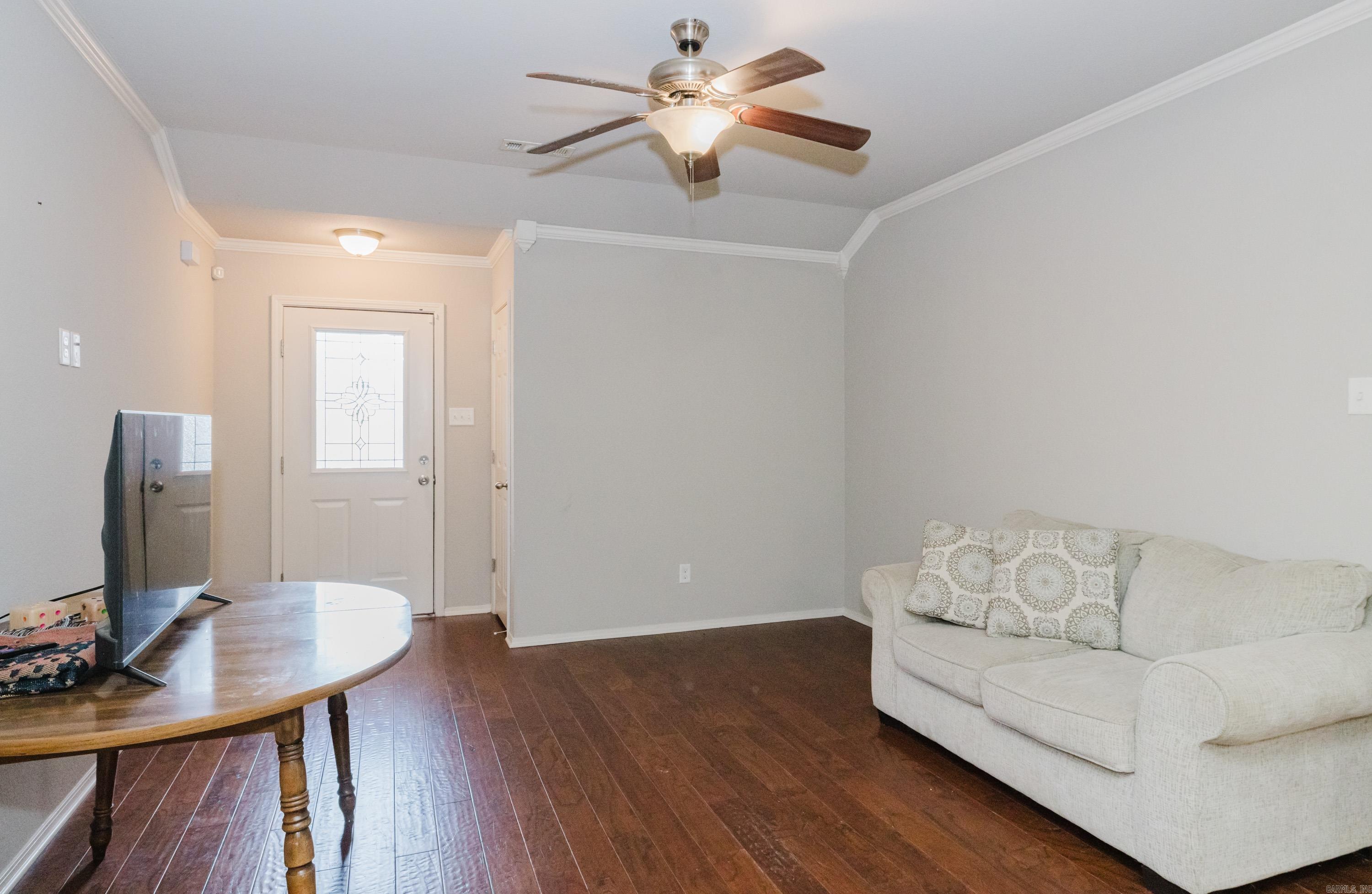 2600 Chapel Creek Dr. Property Photo 10