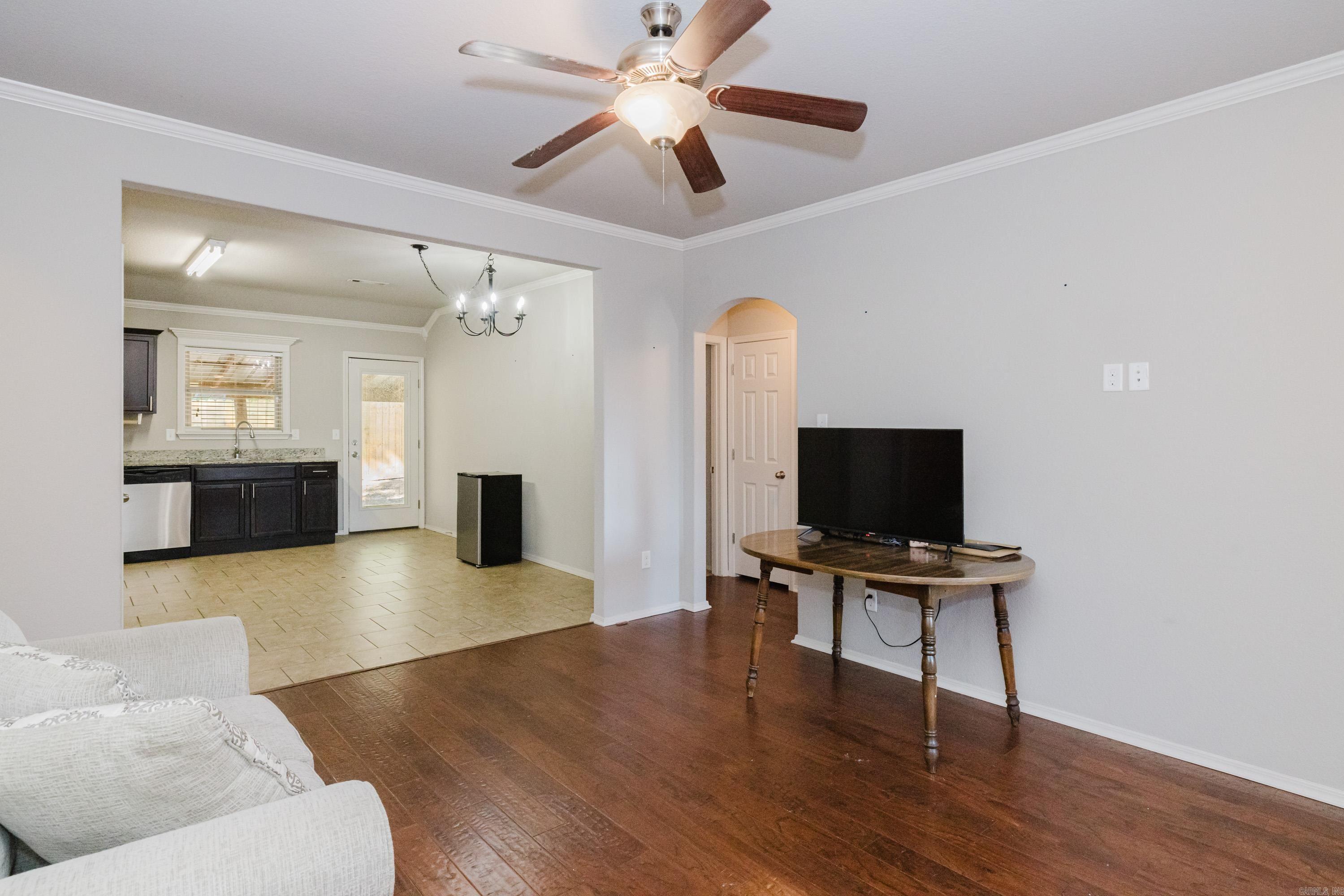 2600 Chapel Creek Dr. Property Photo 13