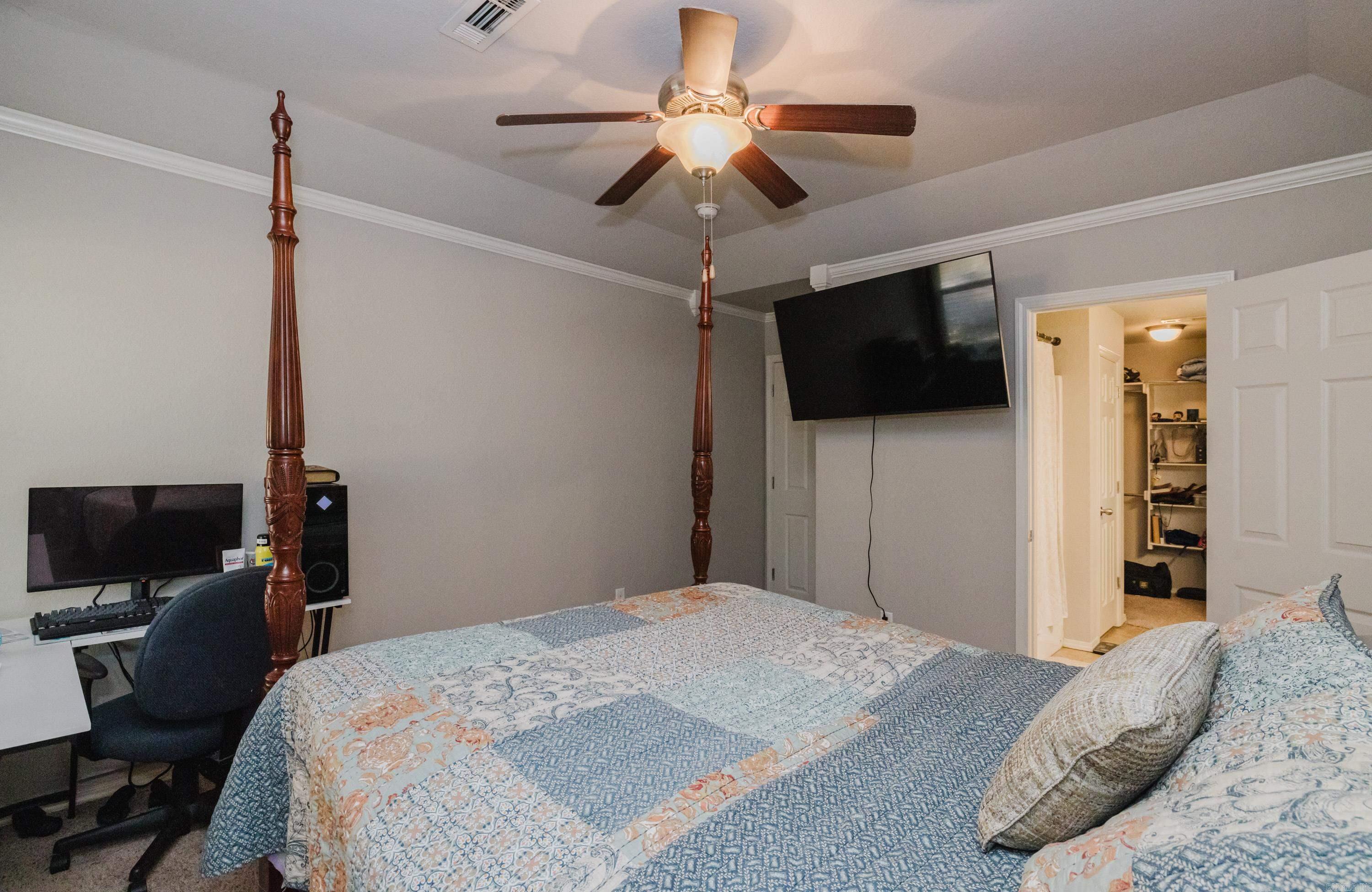 2600 Chapel Creek Dr. Property Photo 22