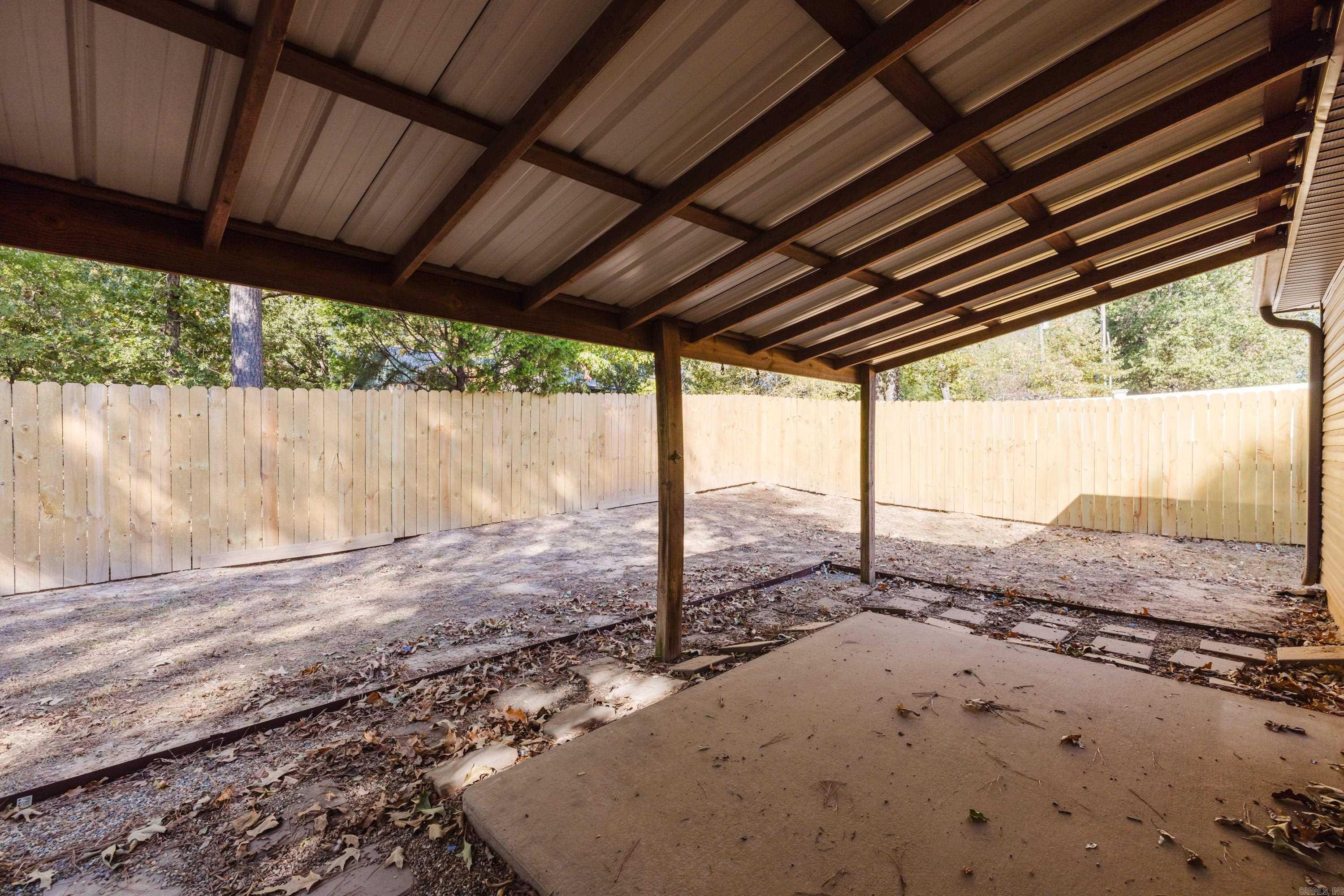 2600 Chapel Creek Dr. Property Photo 33