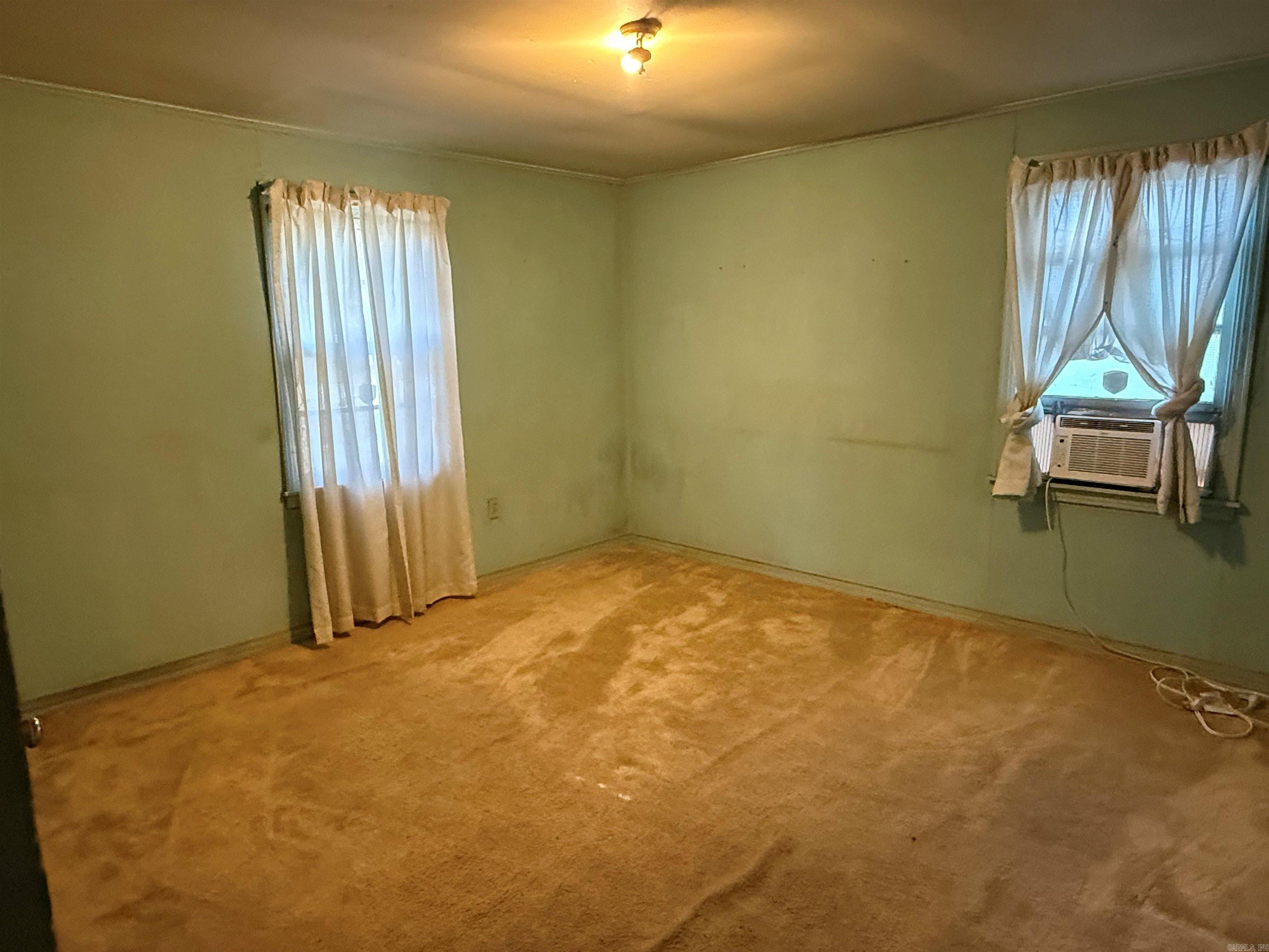 605 W 13th Avenue Property Photo 15