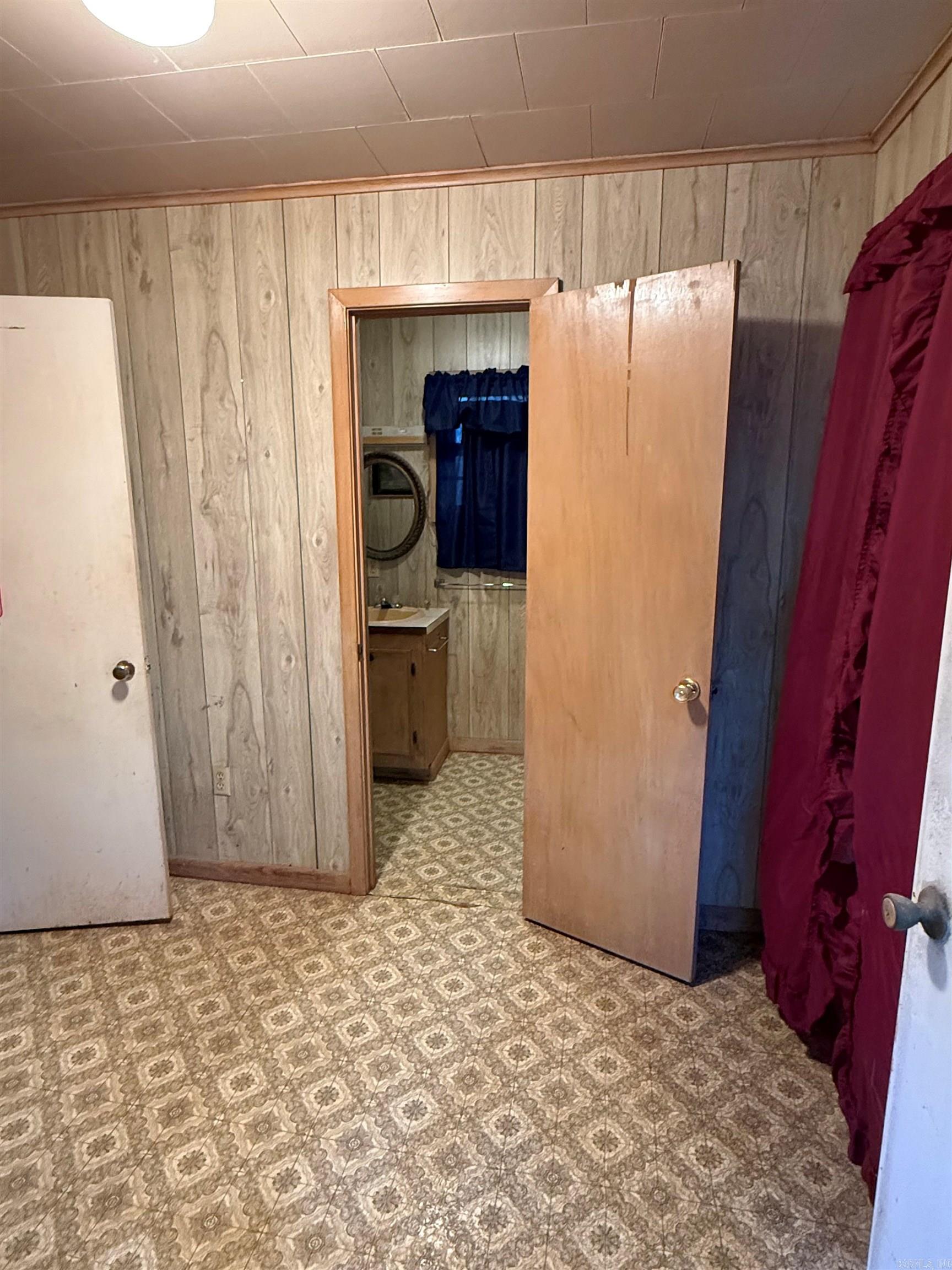 605 W 13th Avenue Property Photo 17