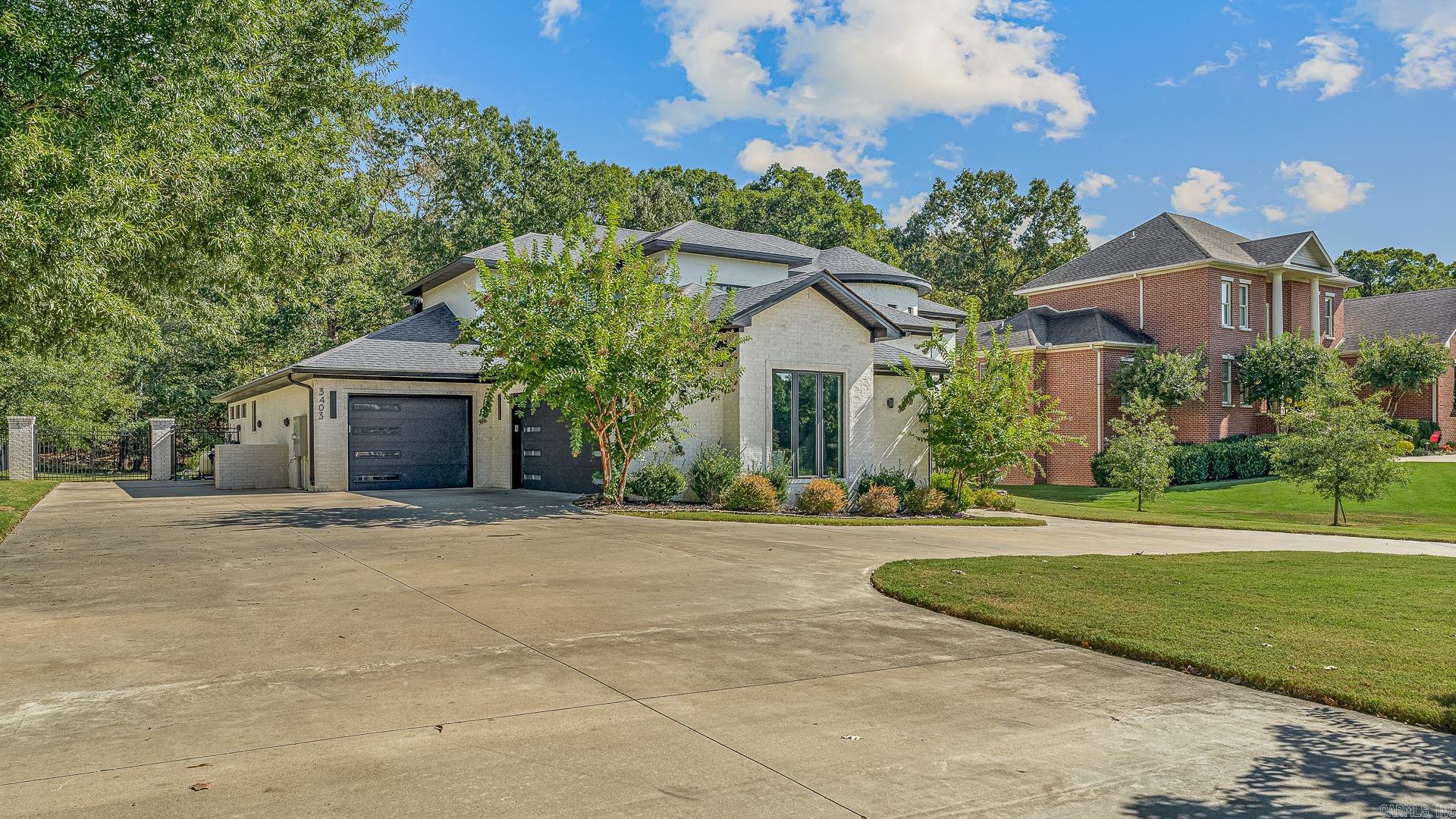 3403 Lacoste Drive Property Photo 5