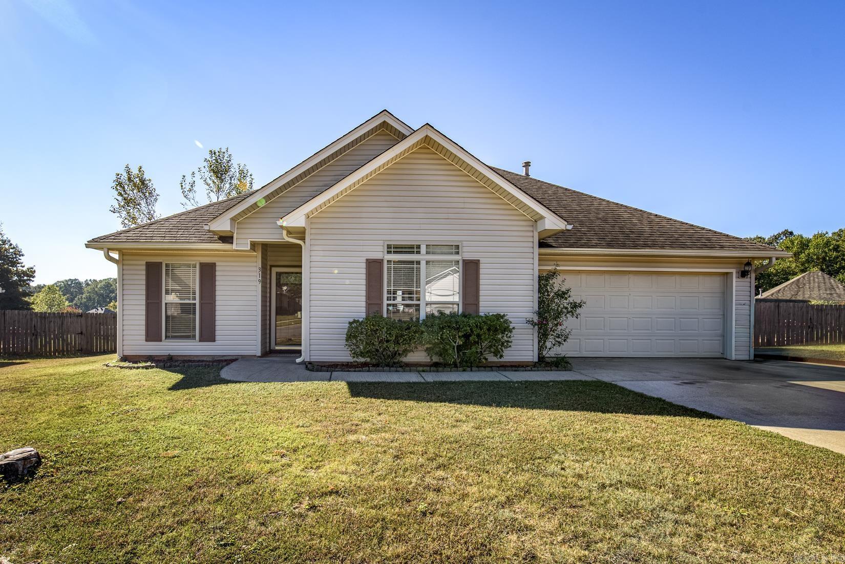 319 Sherry Ann Court Property Photo 1